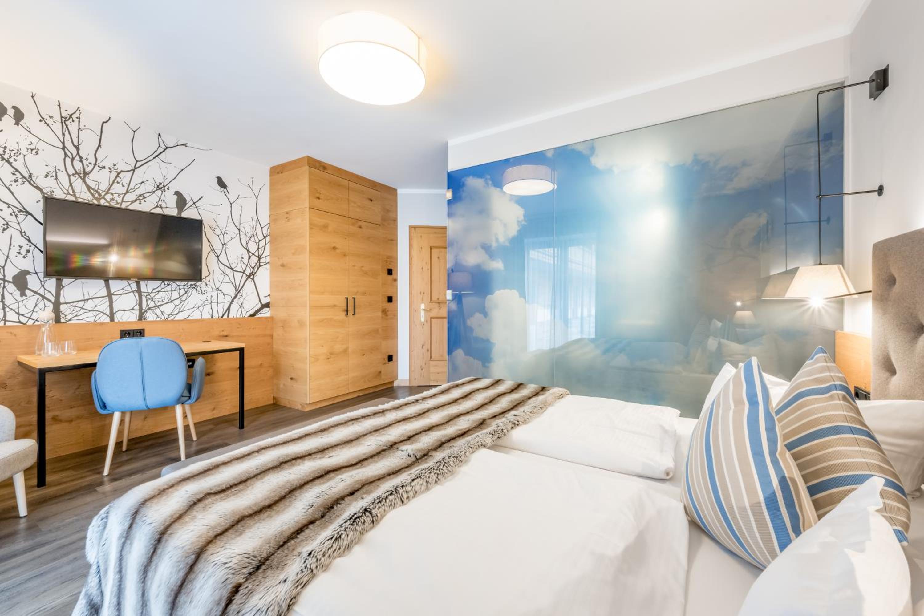 Double Room - Photo 12