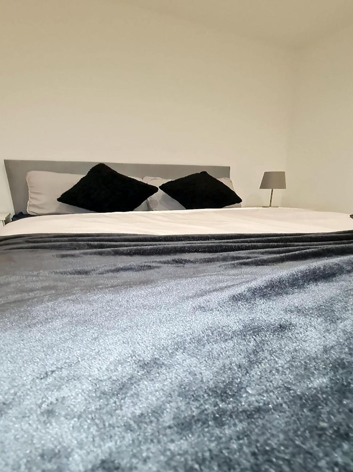 Deluxe Double Room with Shower photo 2