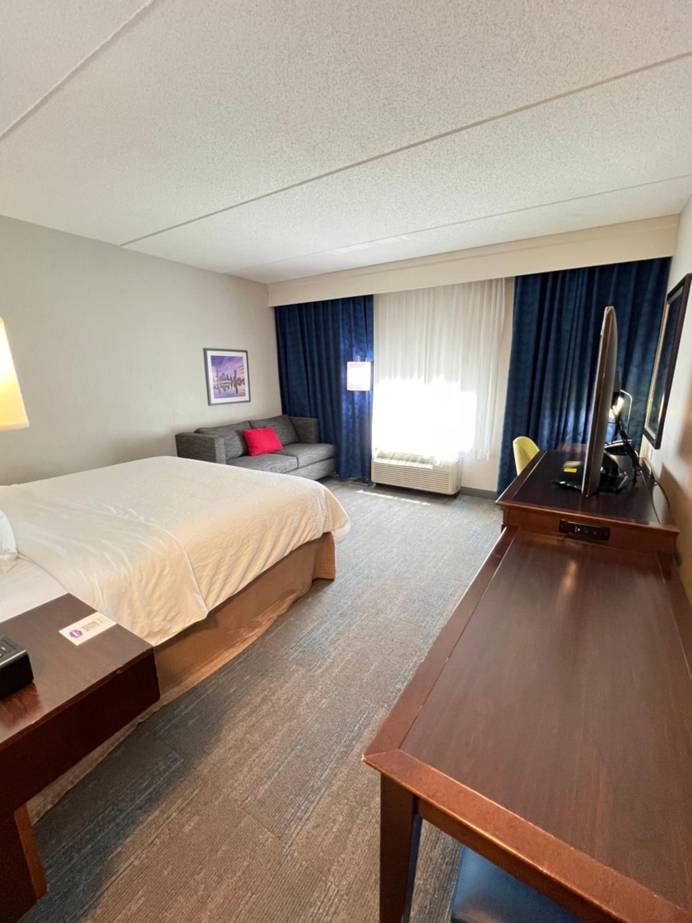 King Room - Non-Smoking