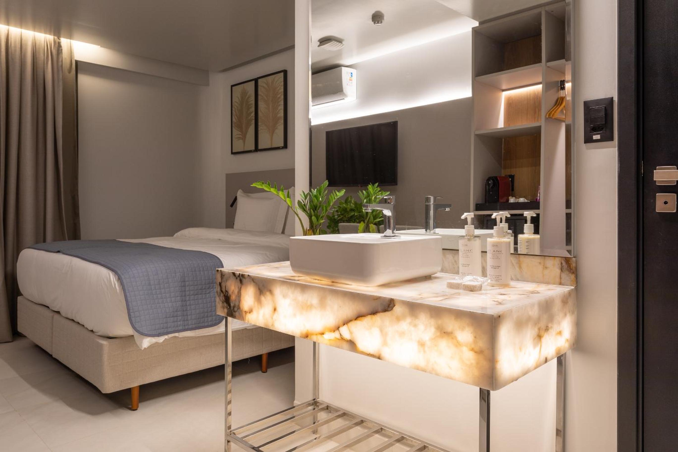 Suite with Sea View