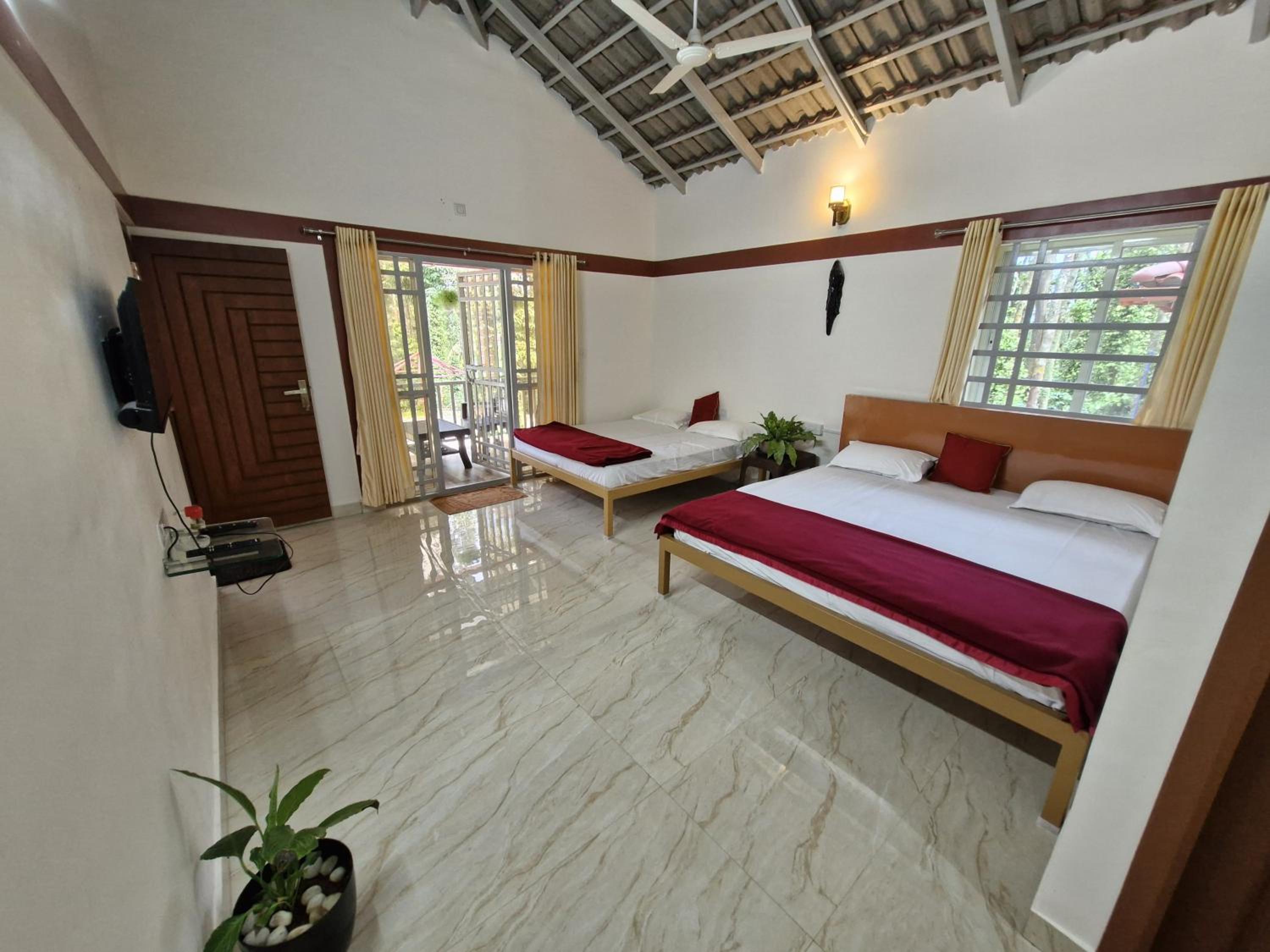 Superior Quadruple Room photo 1
