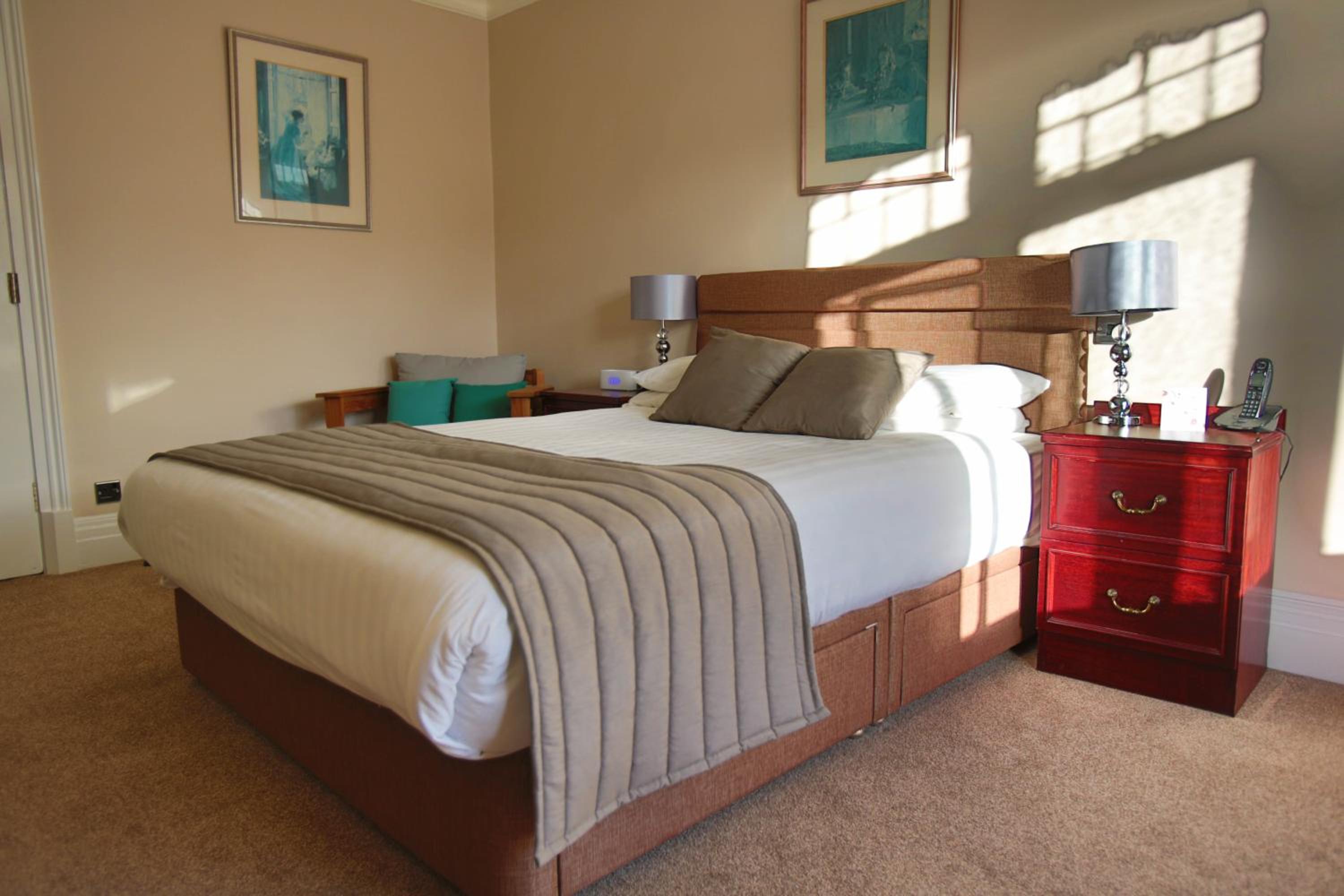 Standard Double Room - Photo 4