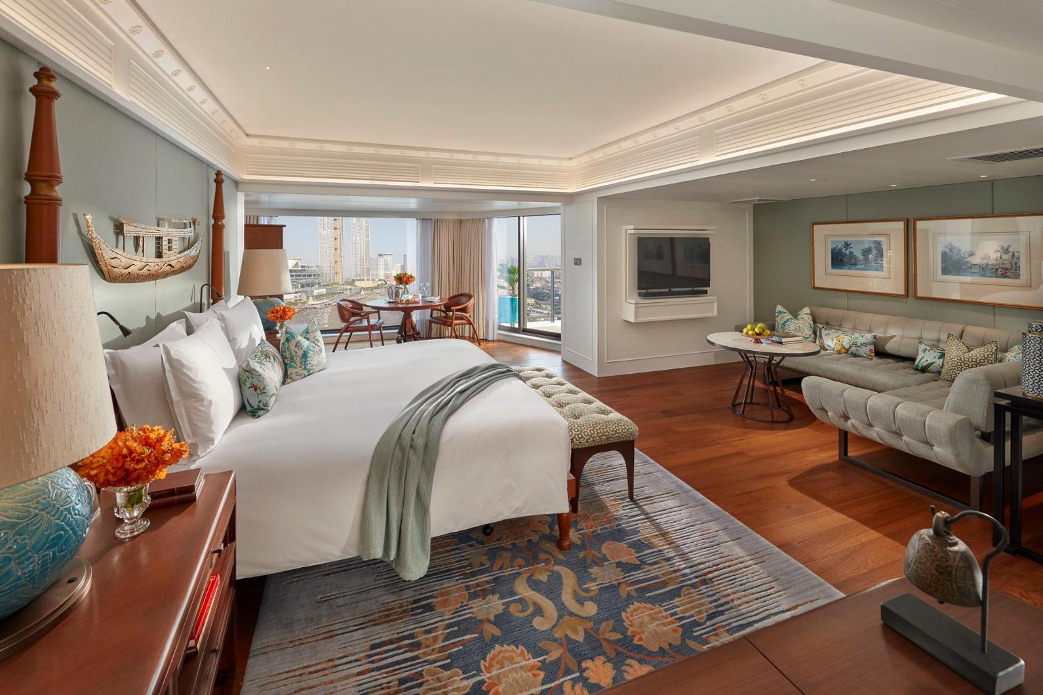Mandarin Room King