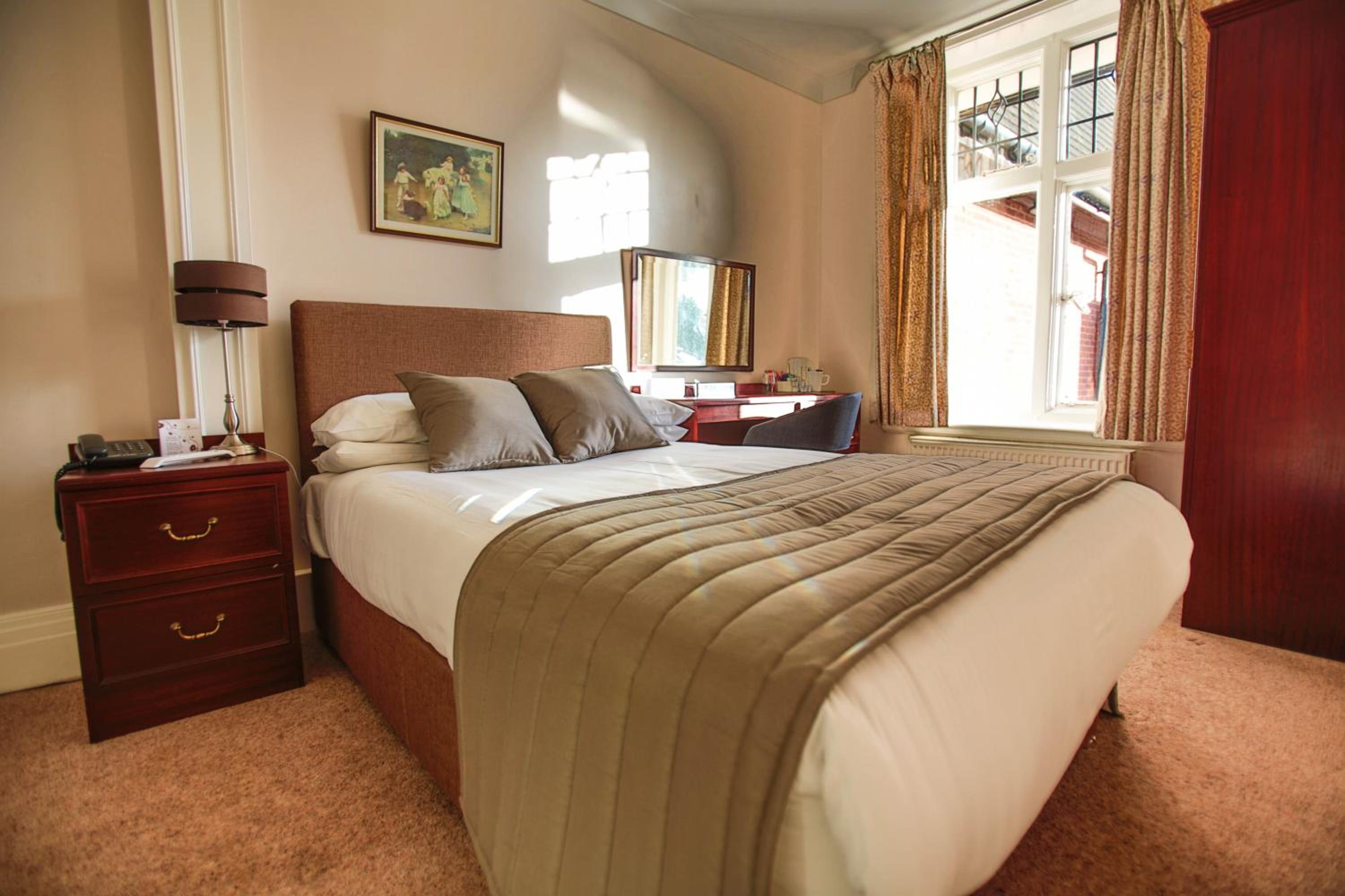 Standard Double Room - Photo 3