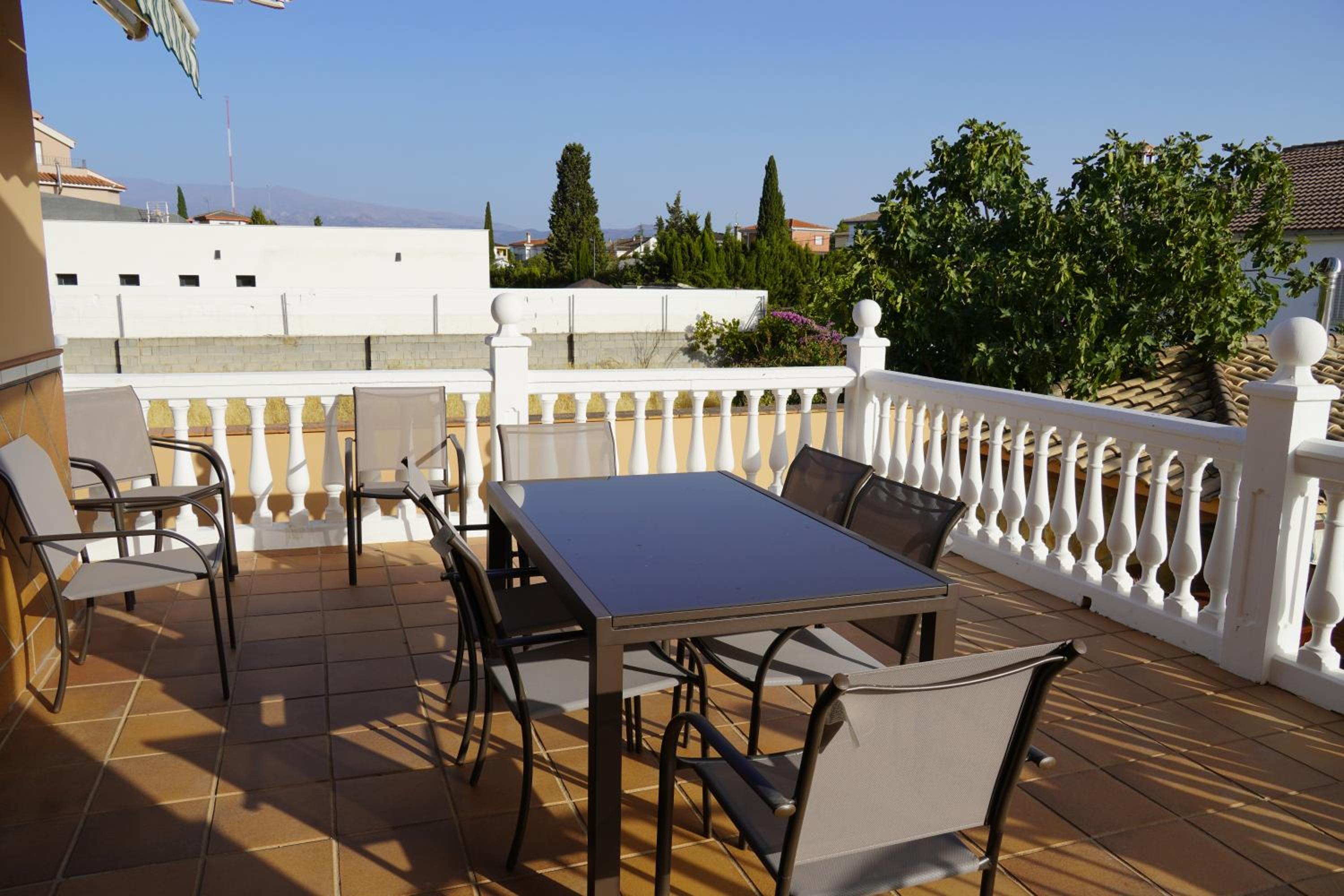 Villa photo 3