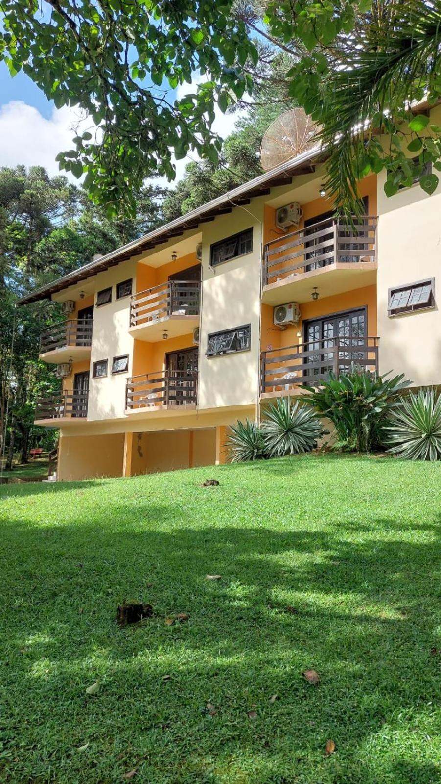 Double or Twin Room with Balcony - Photo 2