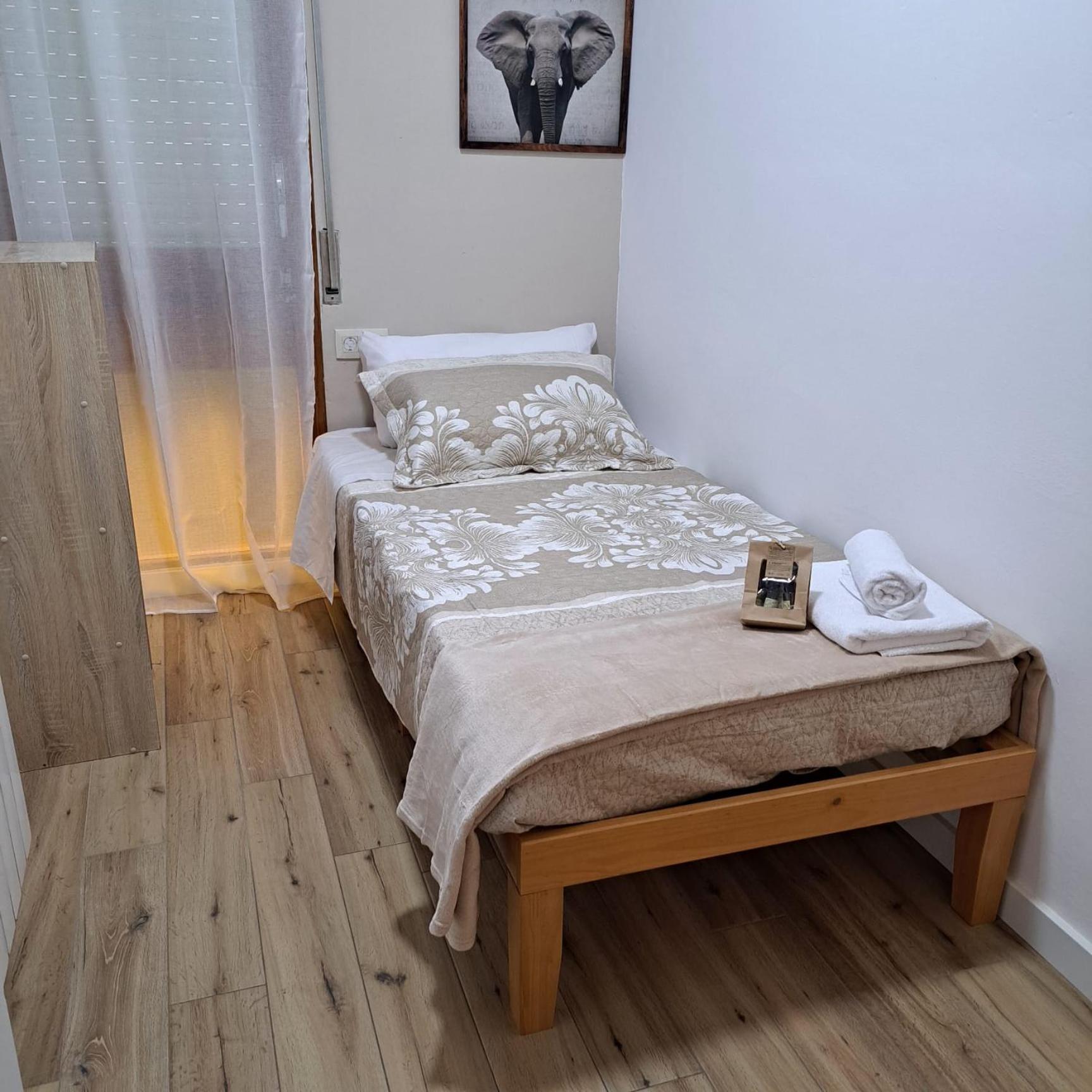 Three-Bedroom Apartment photo 2