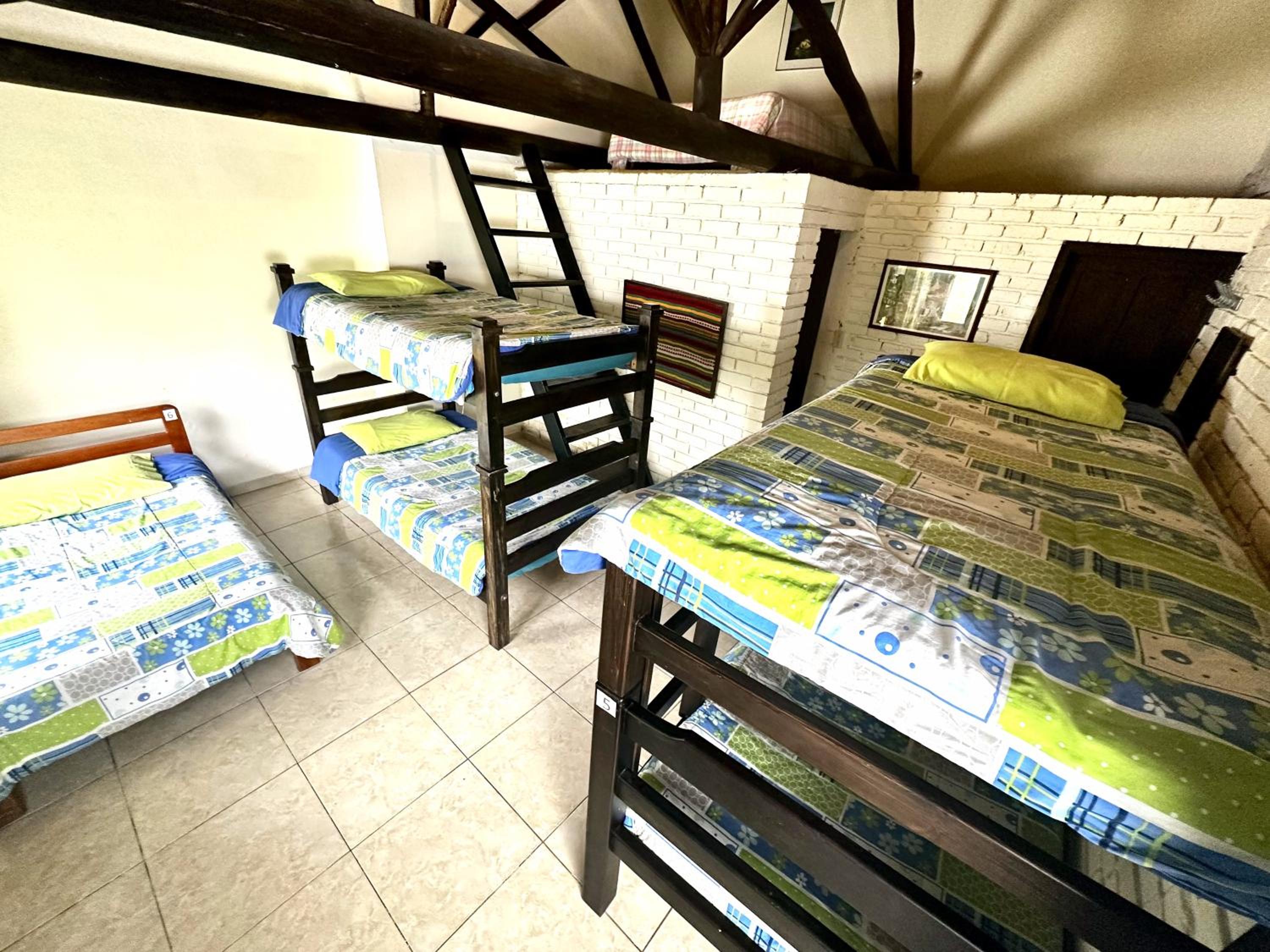 Deluxe Family Suite photo 1