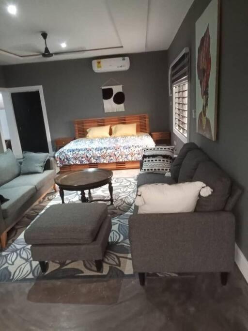 Three-Bedroom Apartment photo 1