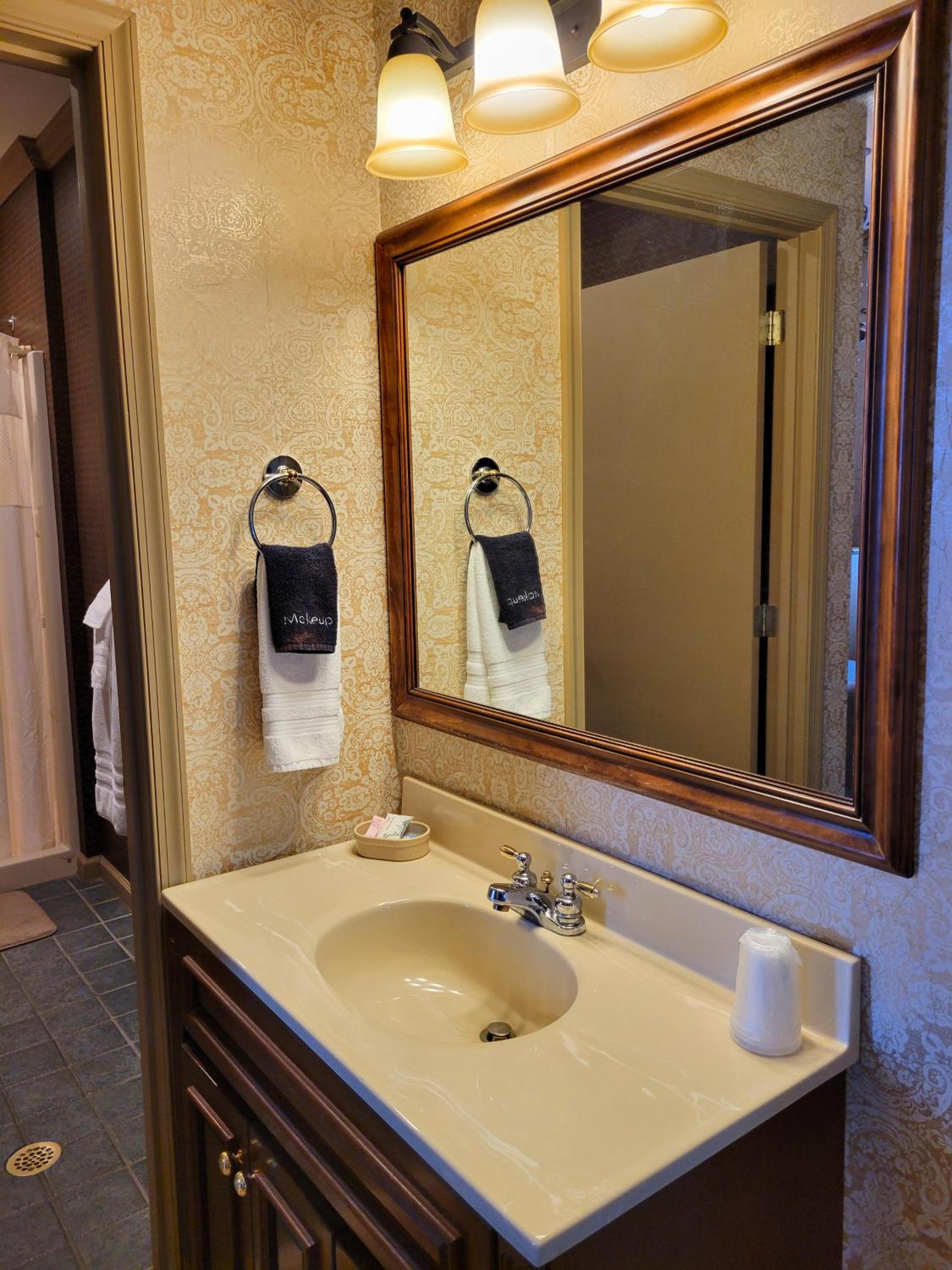 Deluxe Suite - Photo 4