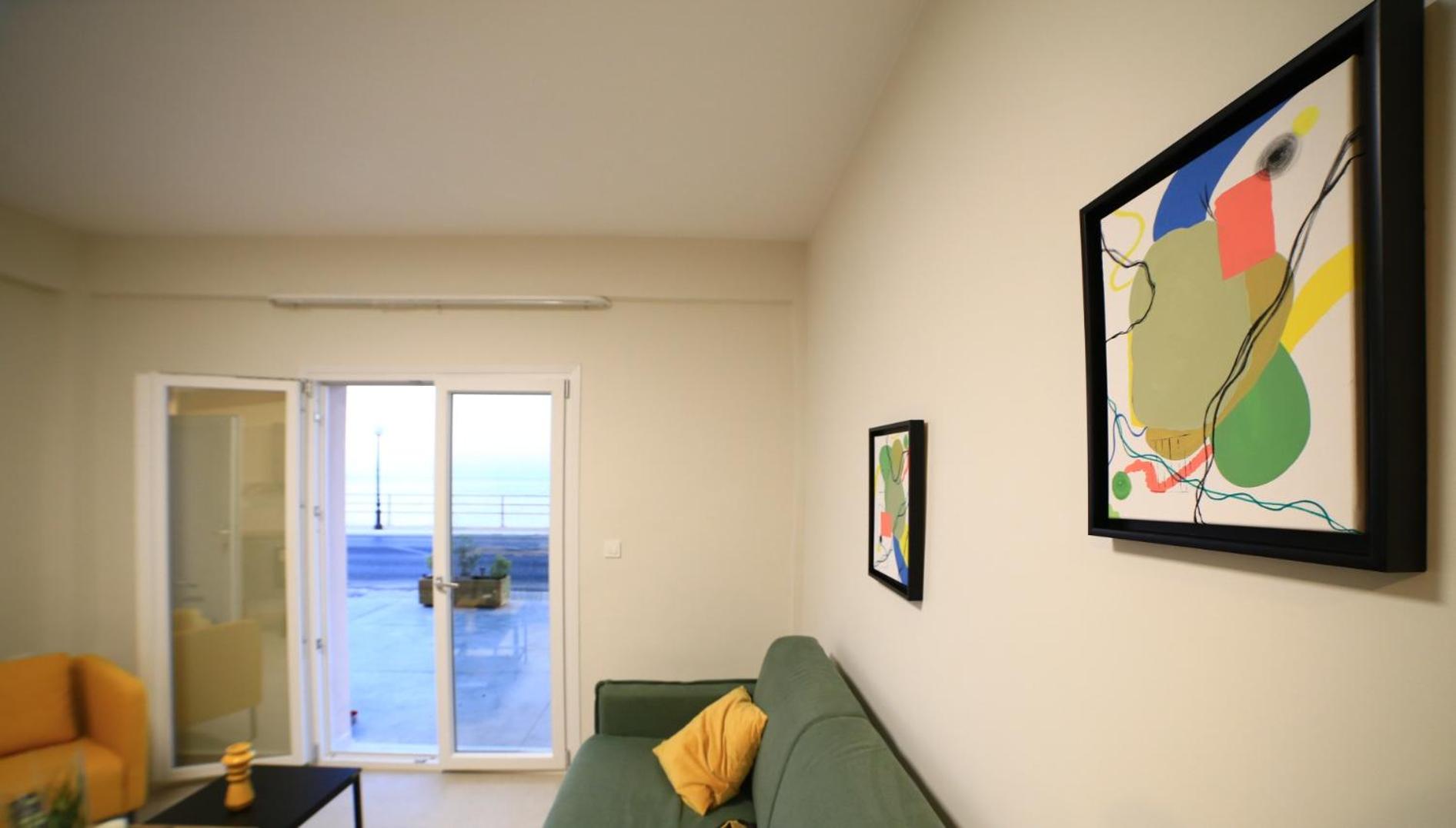 Two-Bedroom Apartment with Sea View photo 3