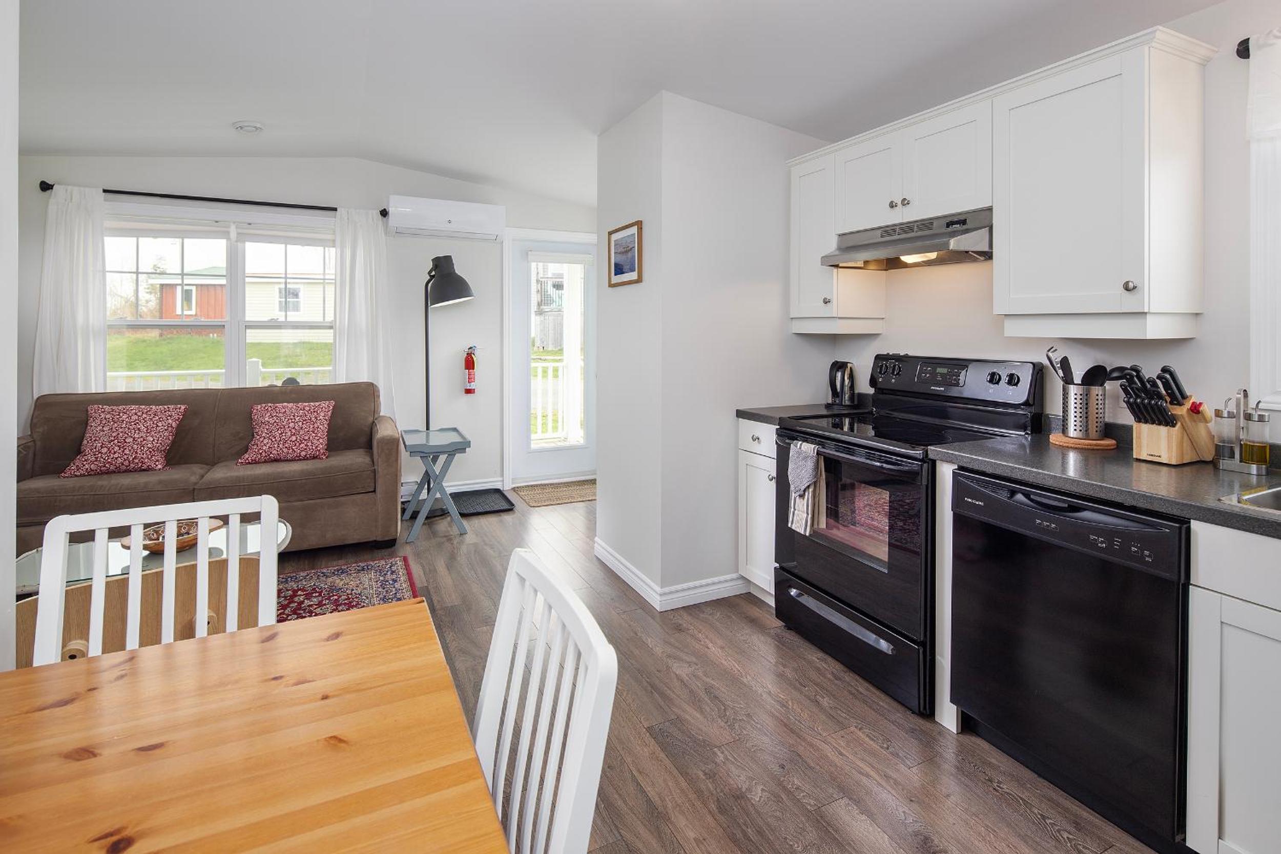 One-Bedroom House photo 2
