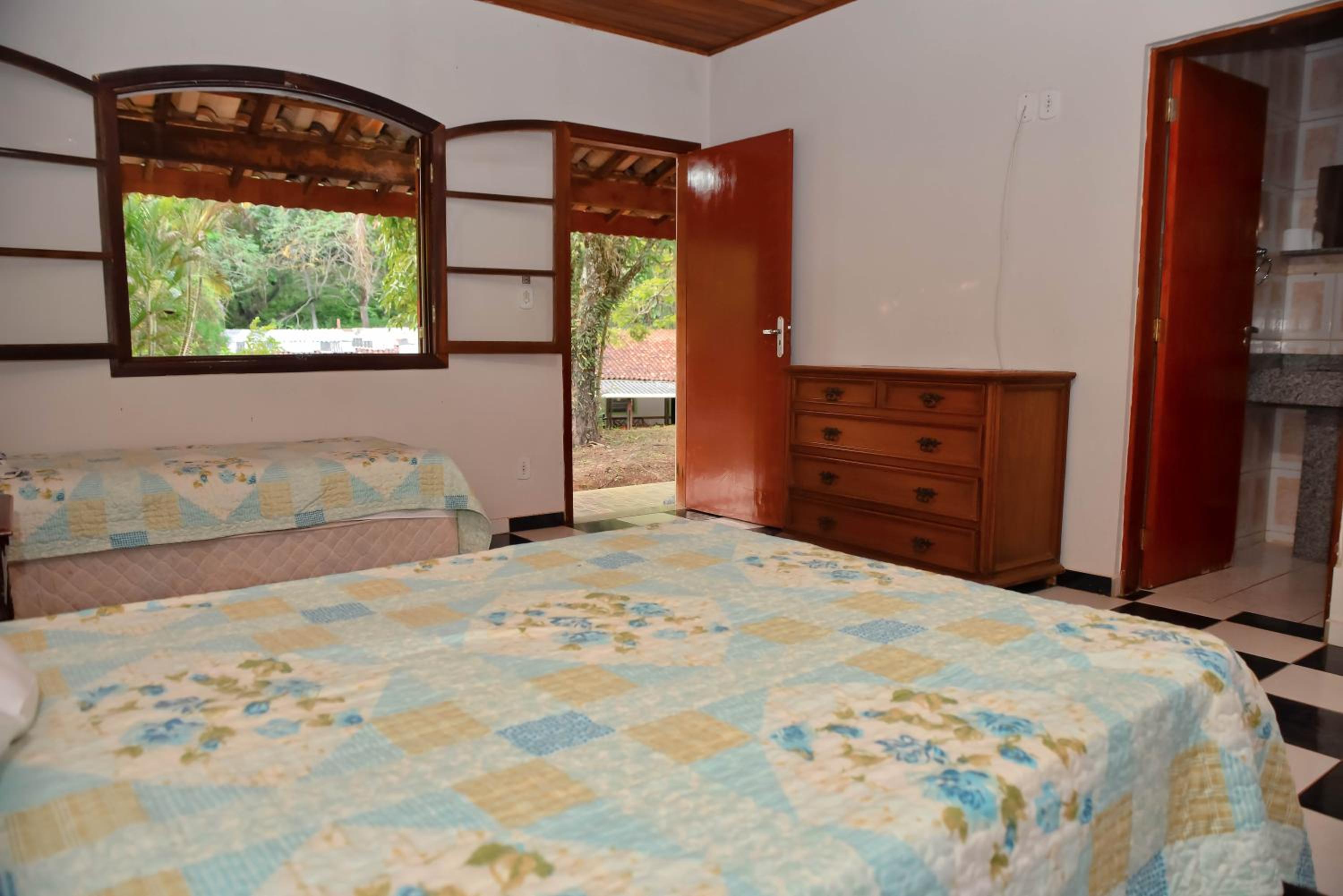 Double Room With Extra Bed photo 1