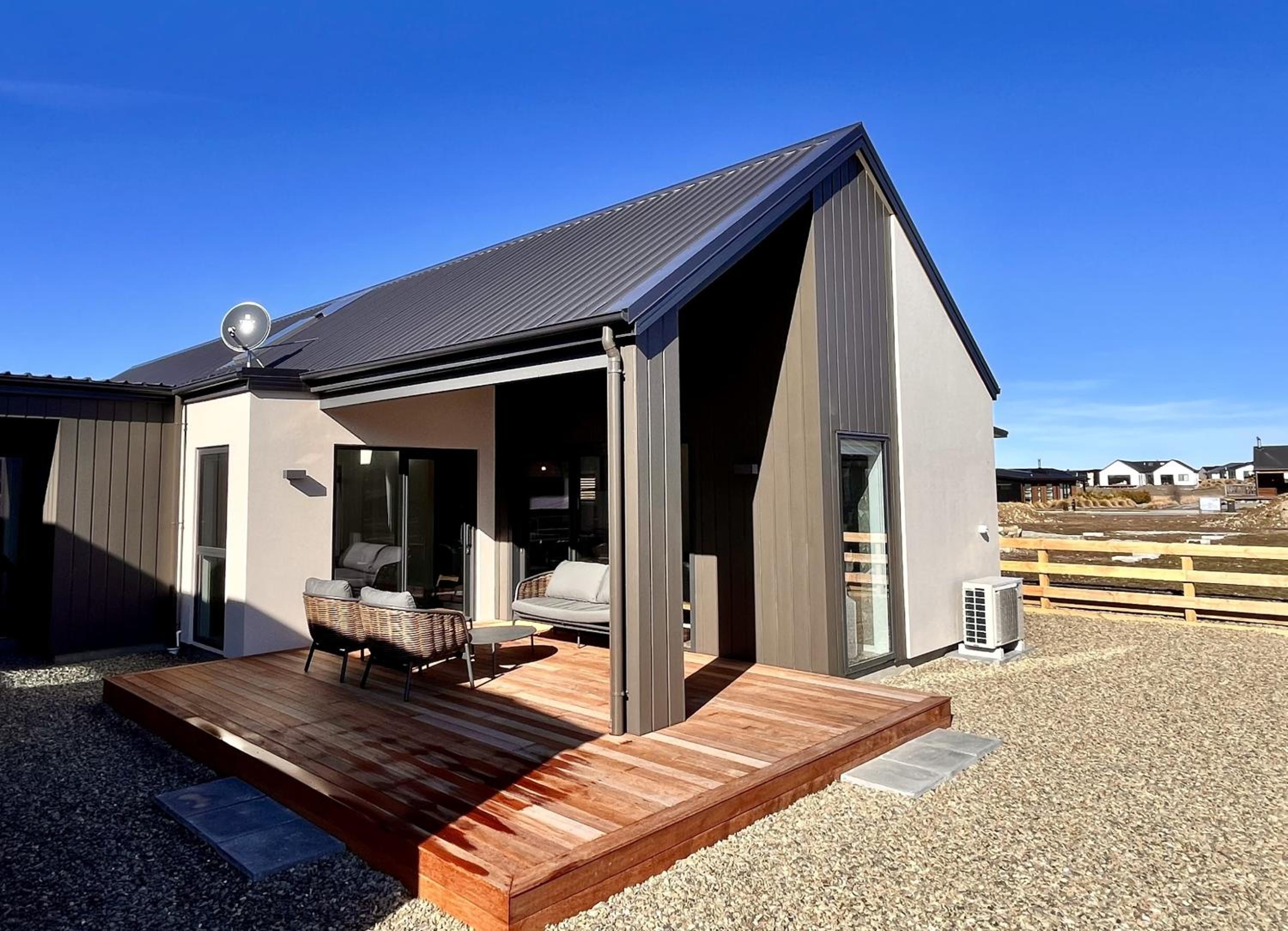 Two-Bedroom House photo 3