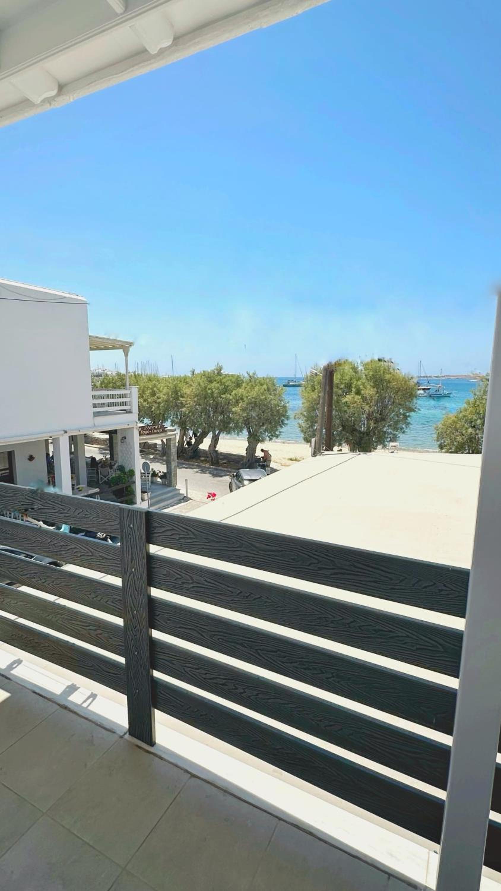 Double Room with Balcony and Sea View photo 3