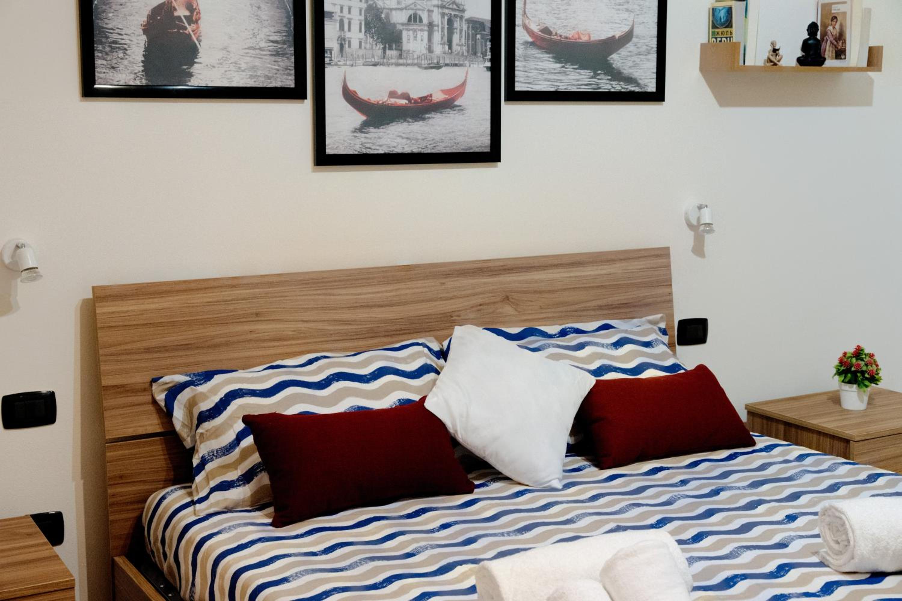 Double Room with Private Bathroom photo 3