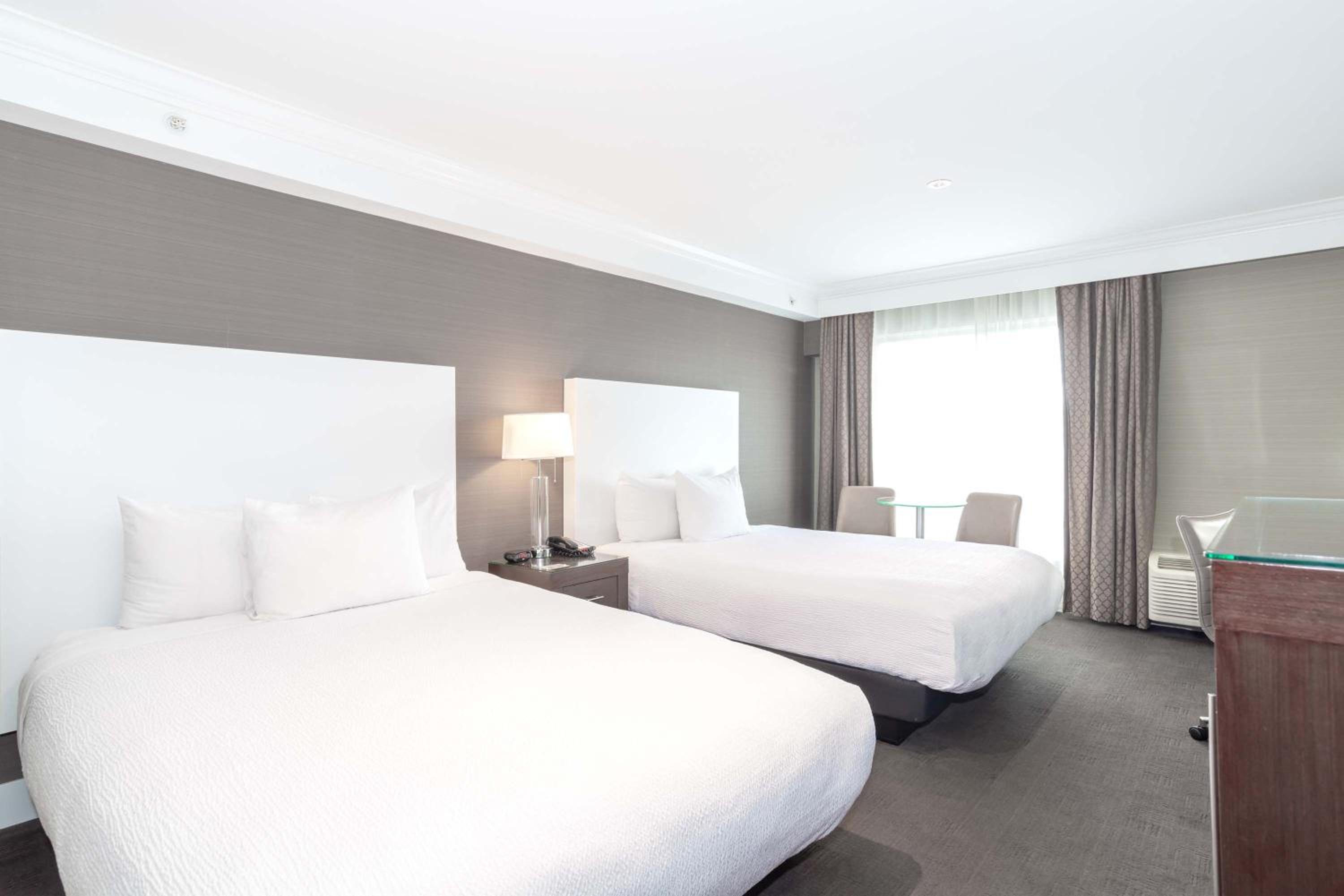 Standard Room, 2 Queen Beds photo 1
