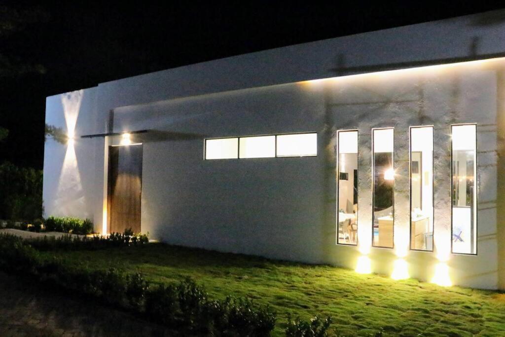 Four-Bedroom House photo 2