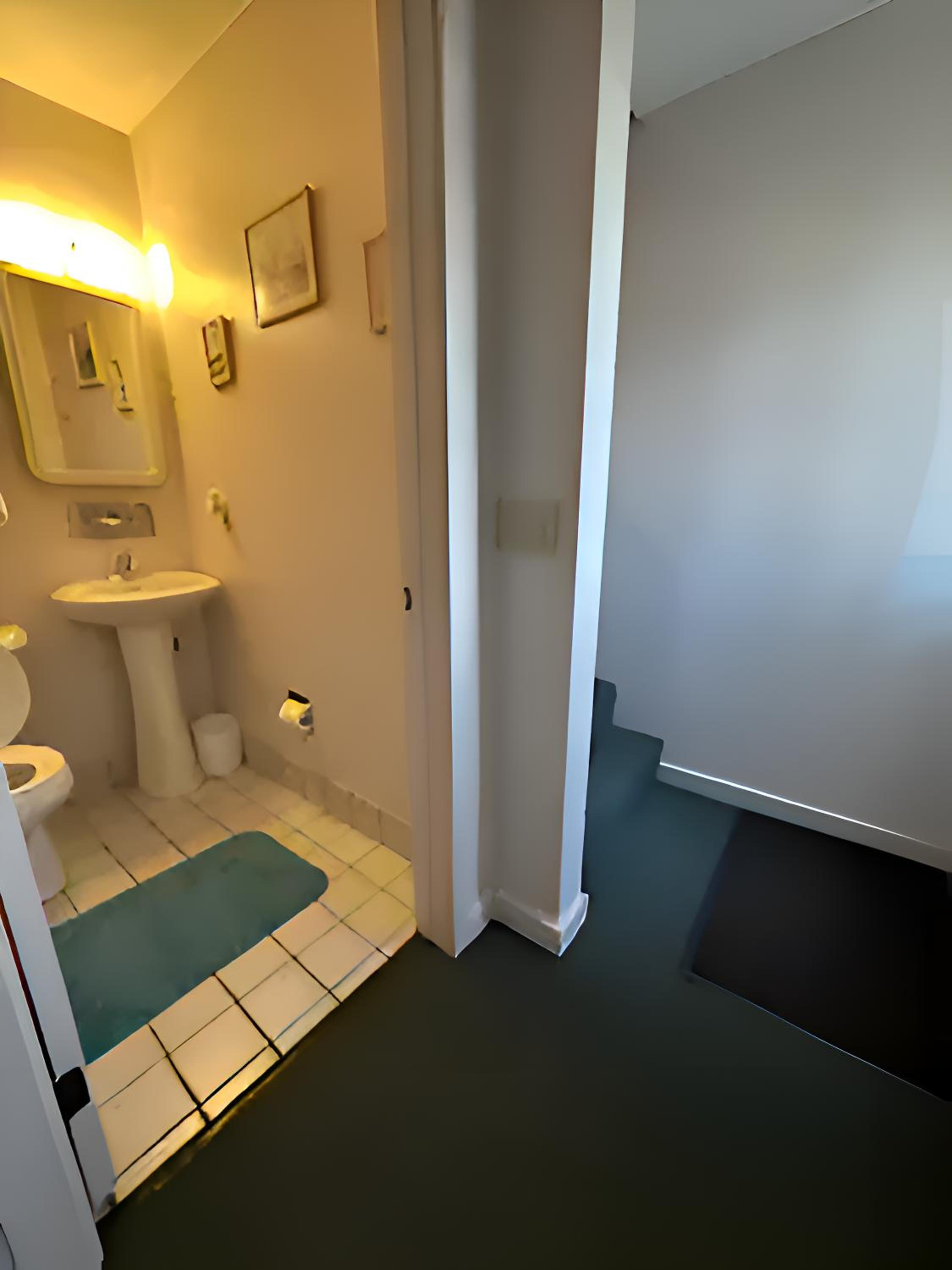 Standard Triple Room photo 2