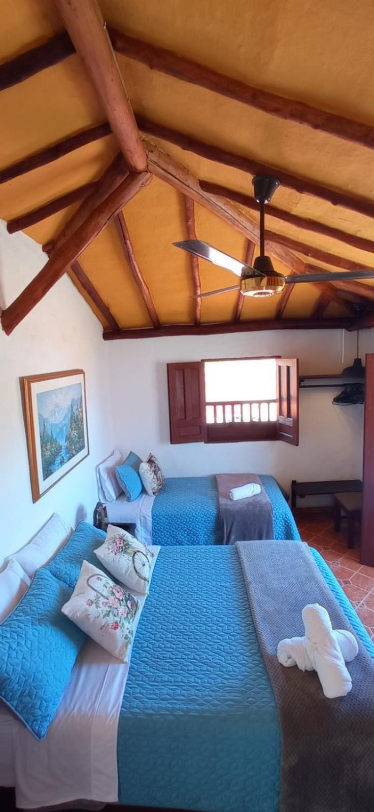 Quadruple Room with Mountain View photo 3