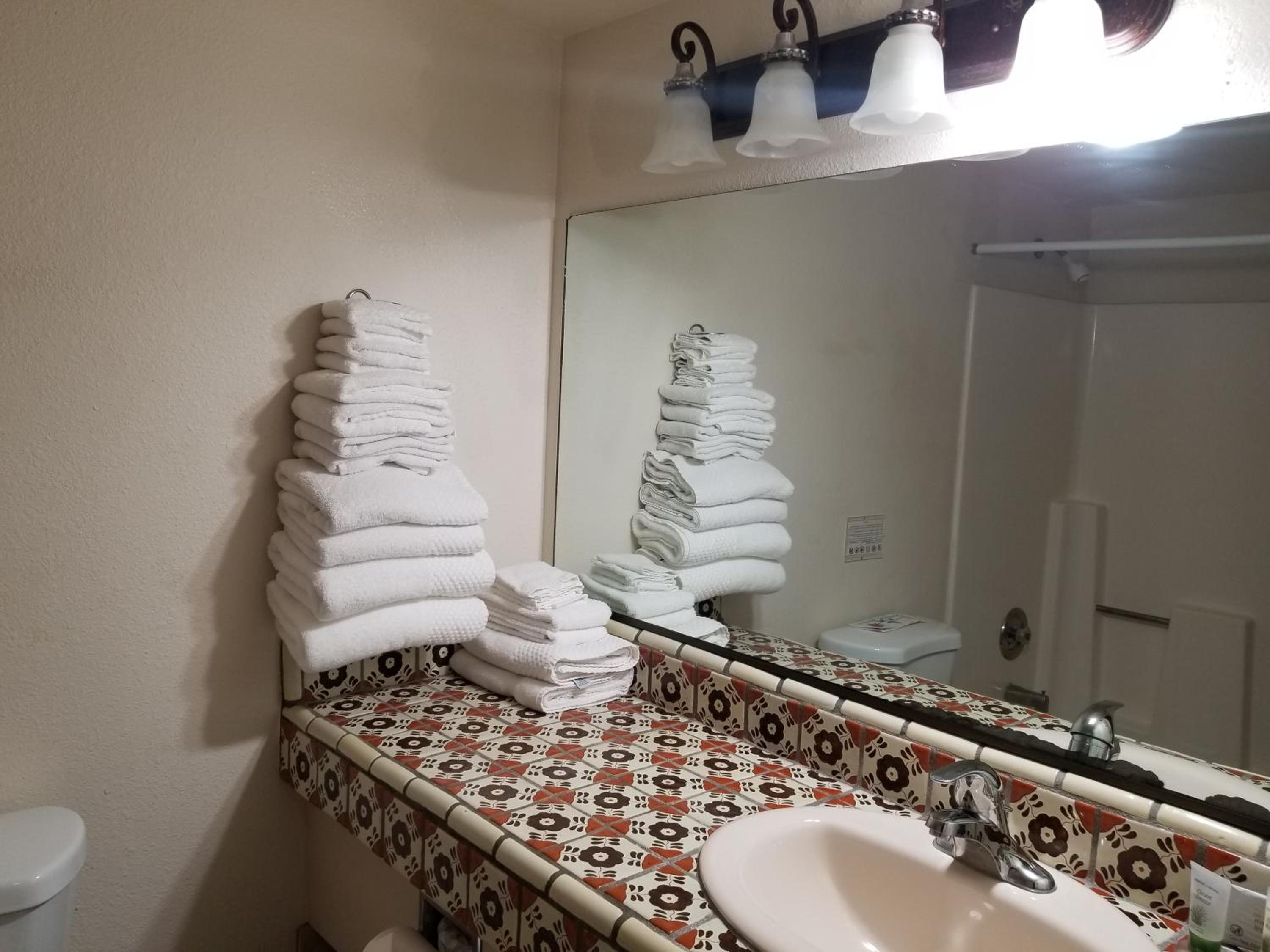 Double Room - Photo 4