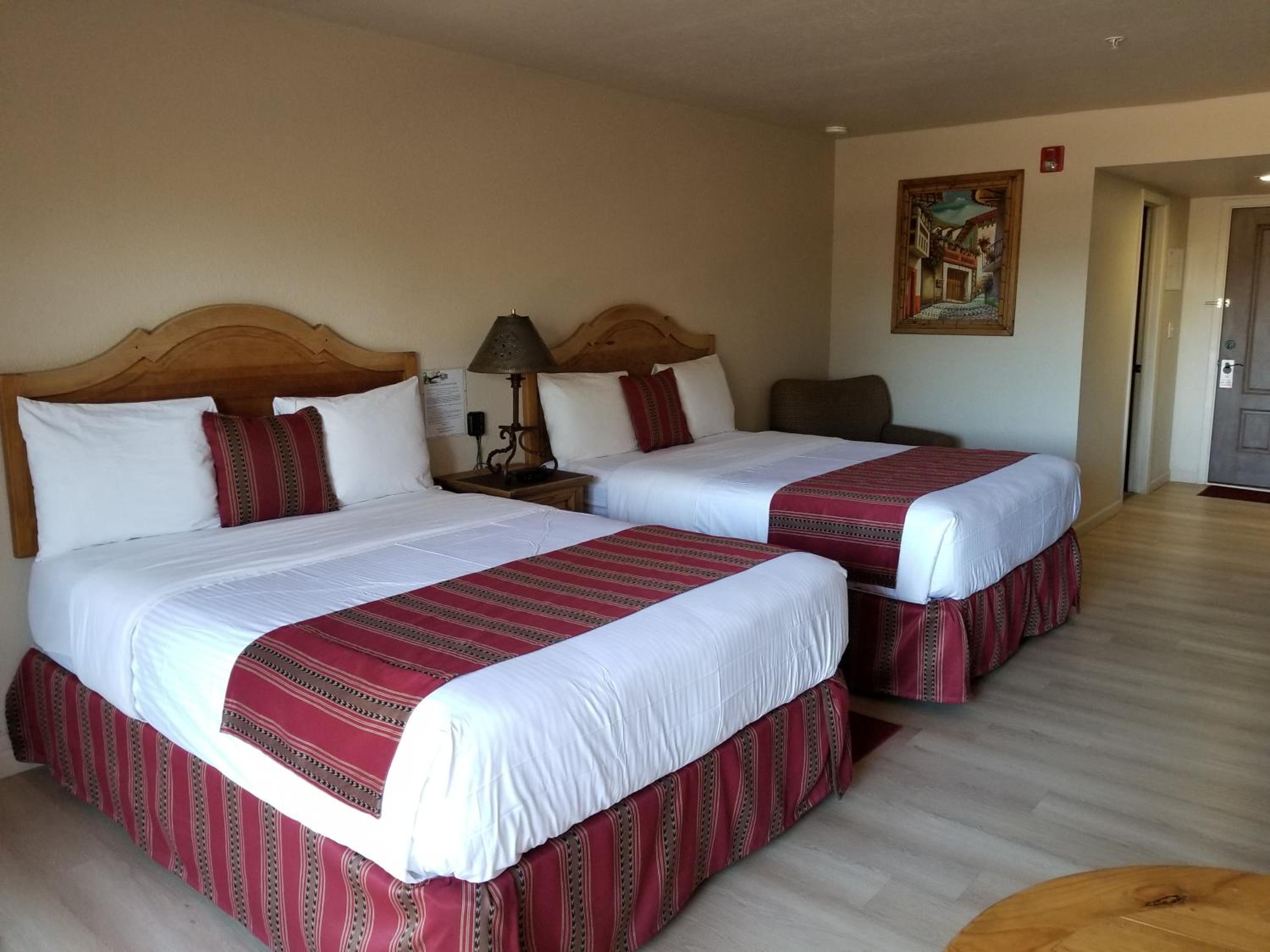 Double Room - Photo 5
