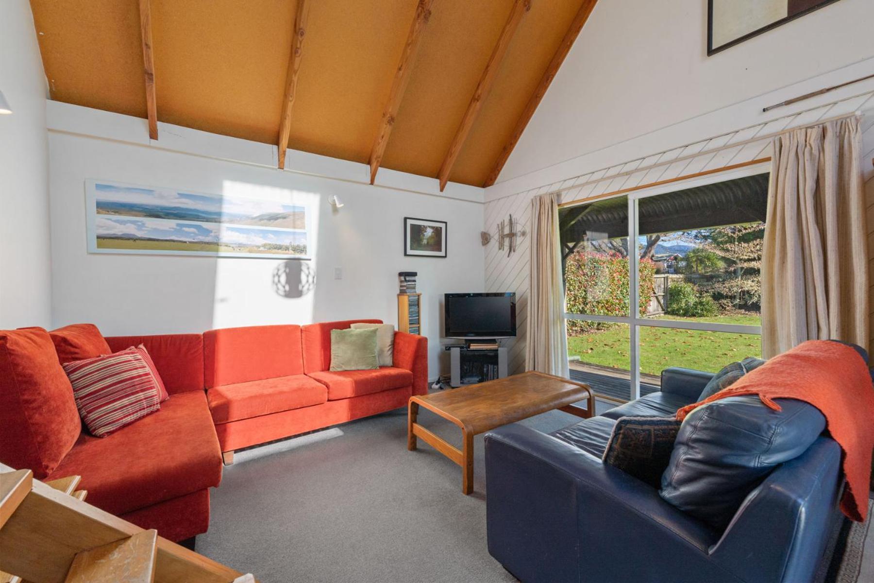 Four-Bedroom House photo 2