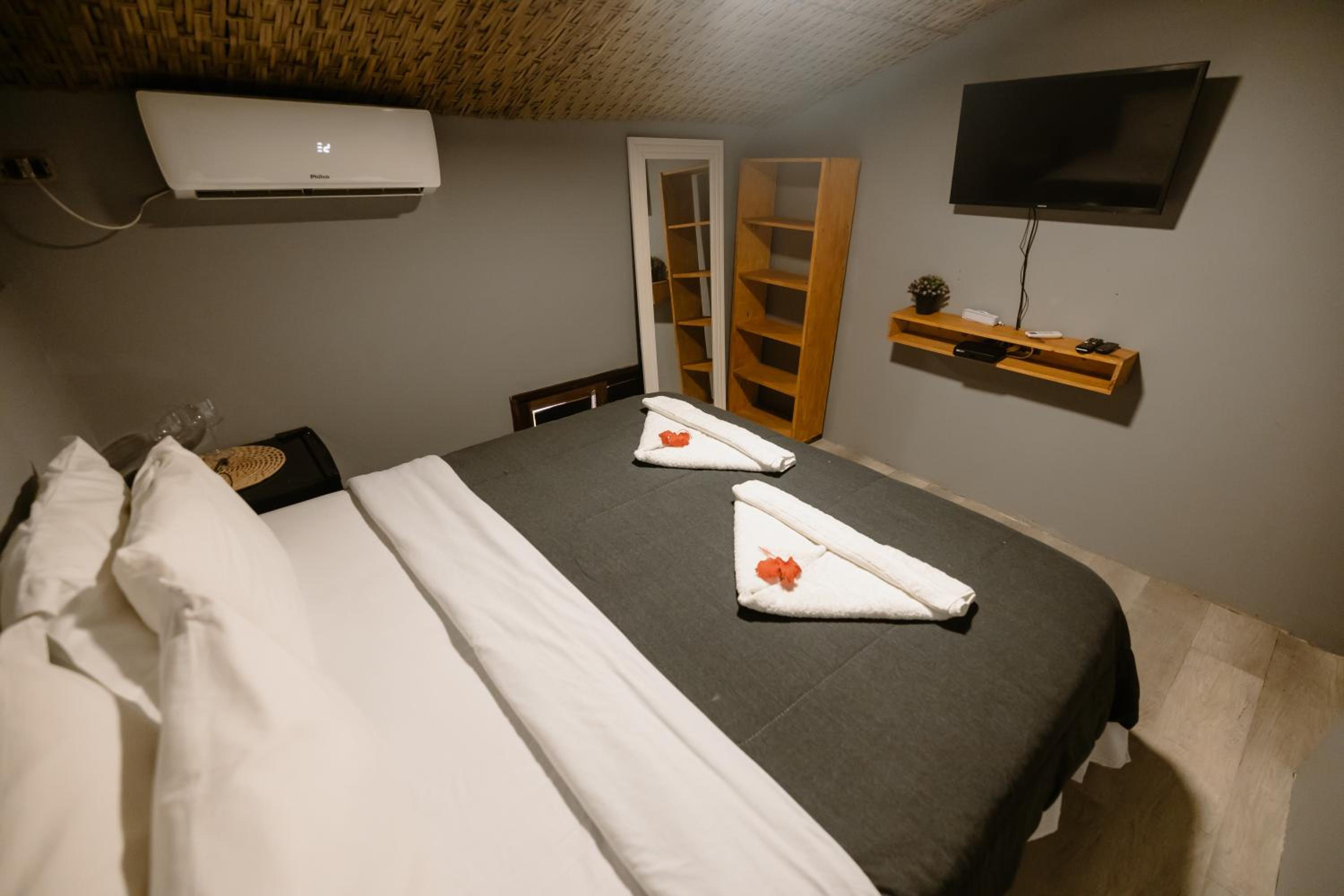 Standard Double Suite photo 3