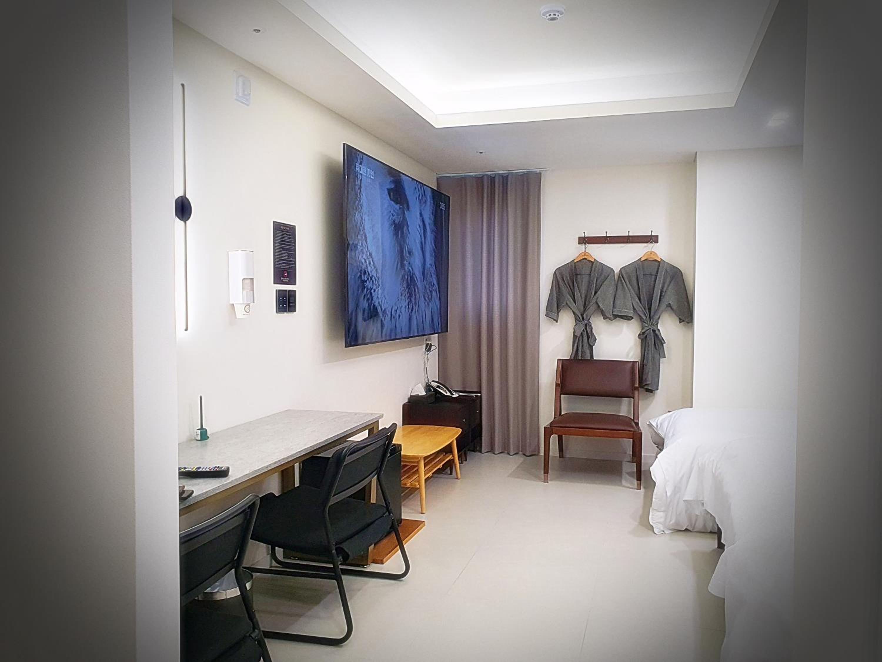 Twin Room photo 2