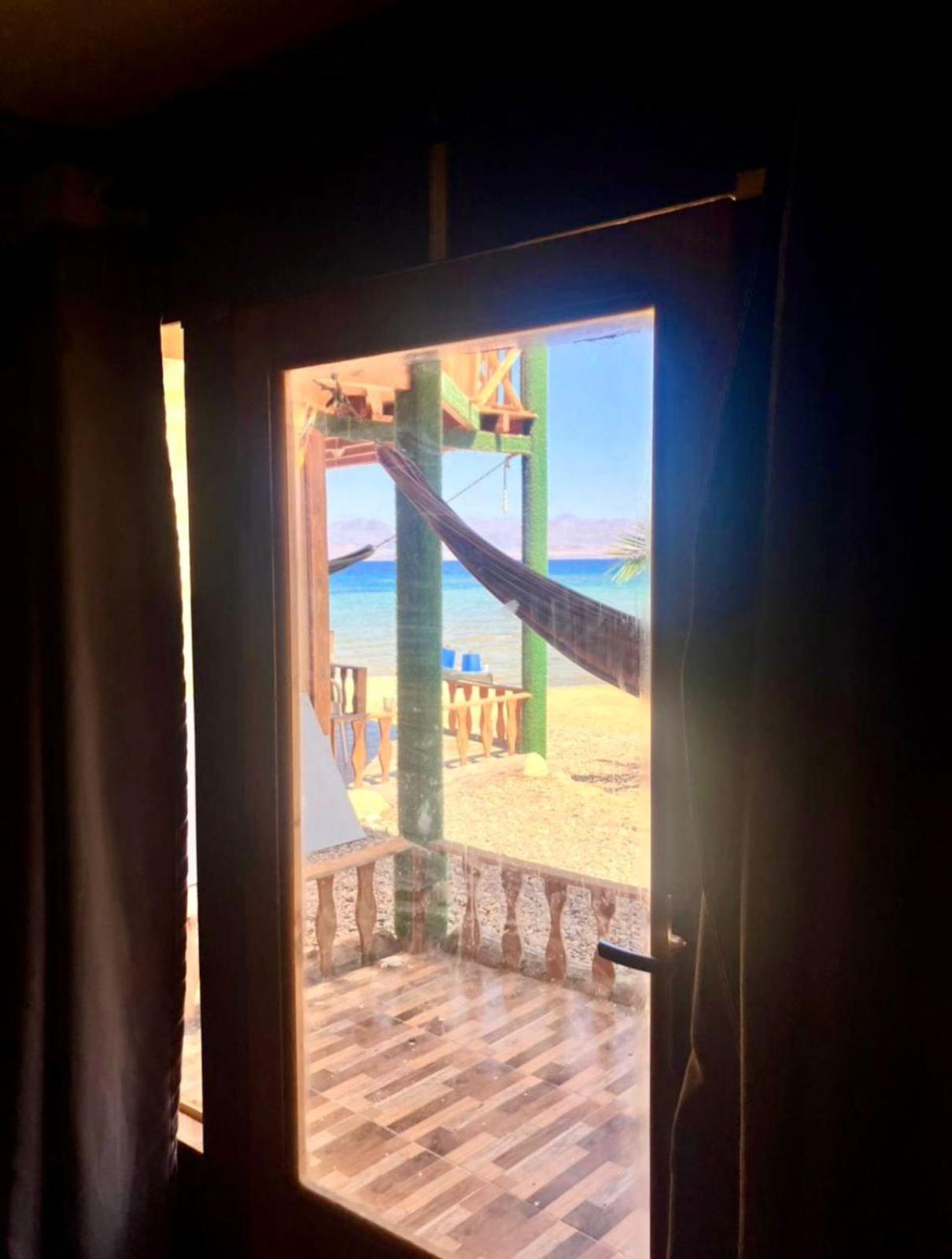 Single Room with Private Bathroom photo 2