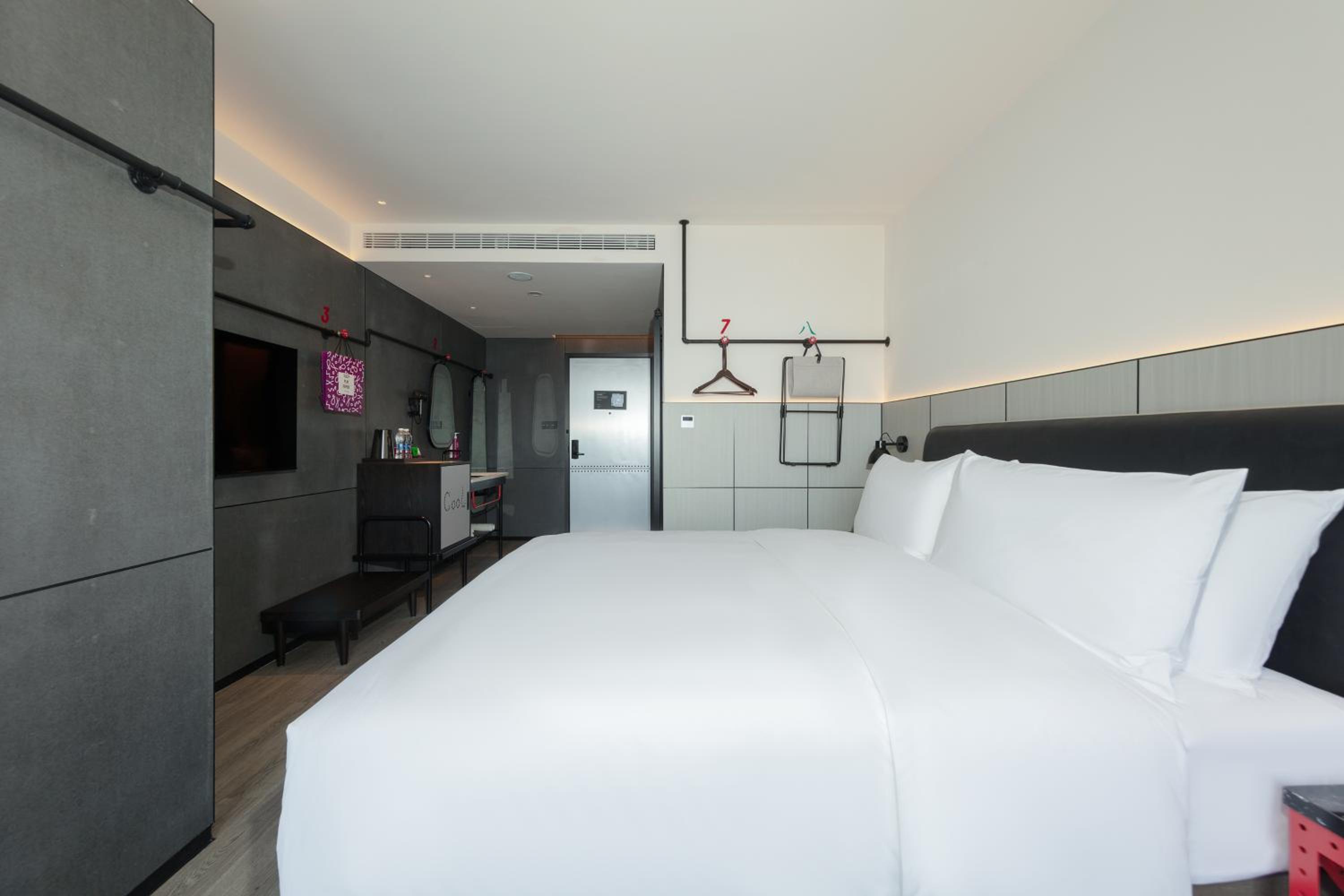 King Room with Landmark View