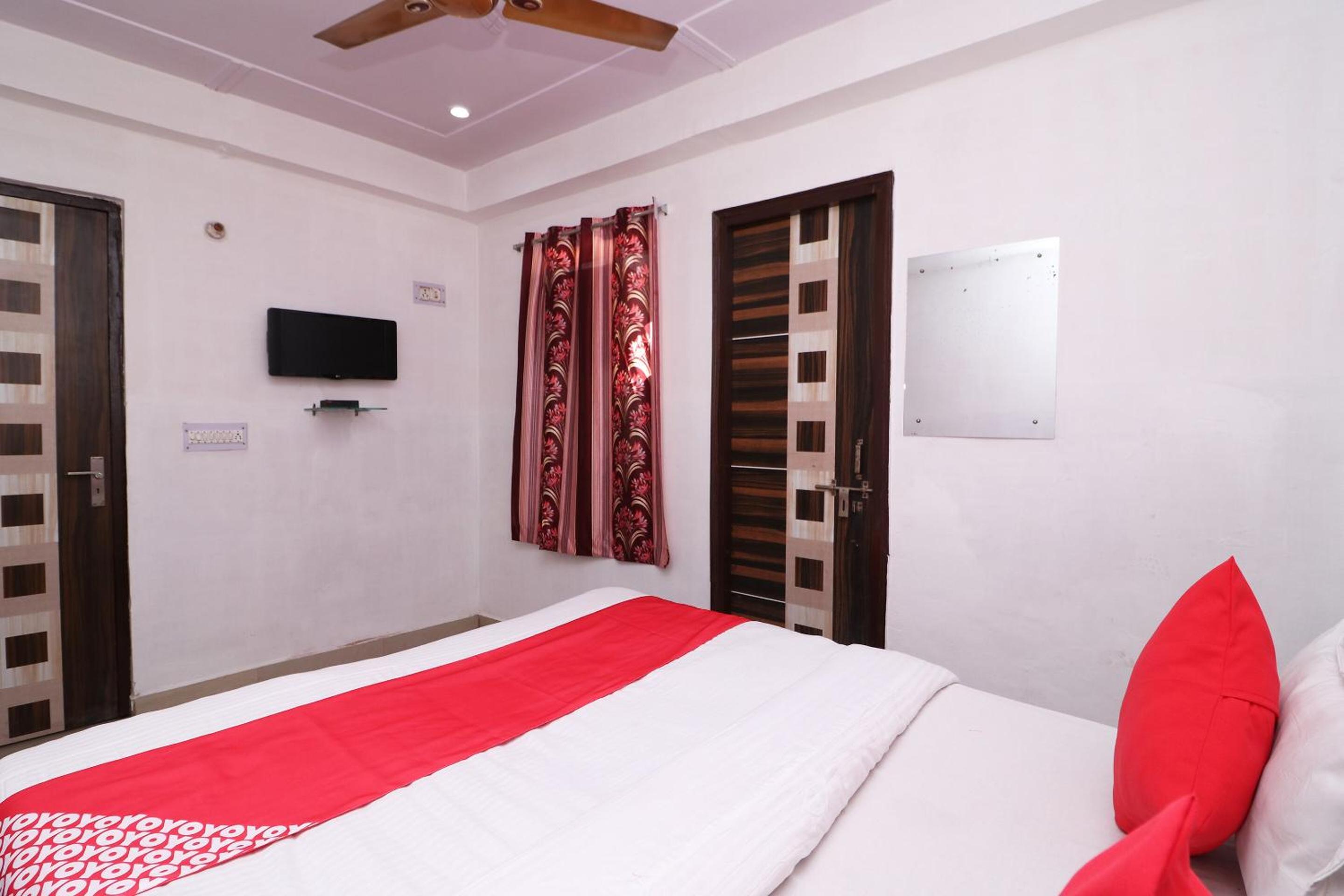 Small Double Room photo 3