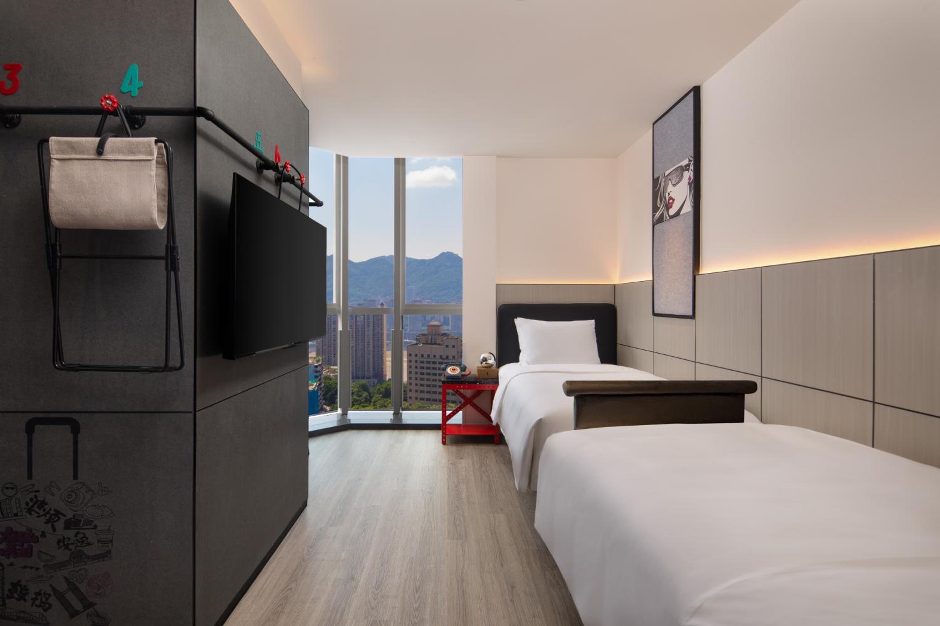 High Floor Standard Twin Room