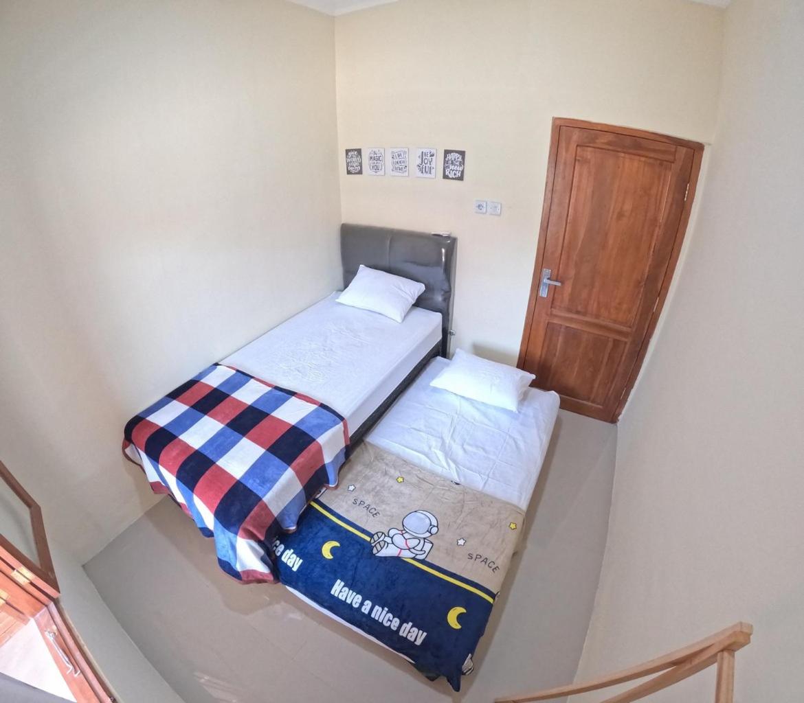 Two-Bedroom House photo 2
