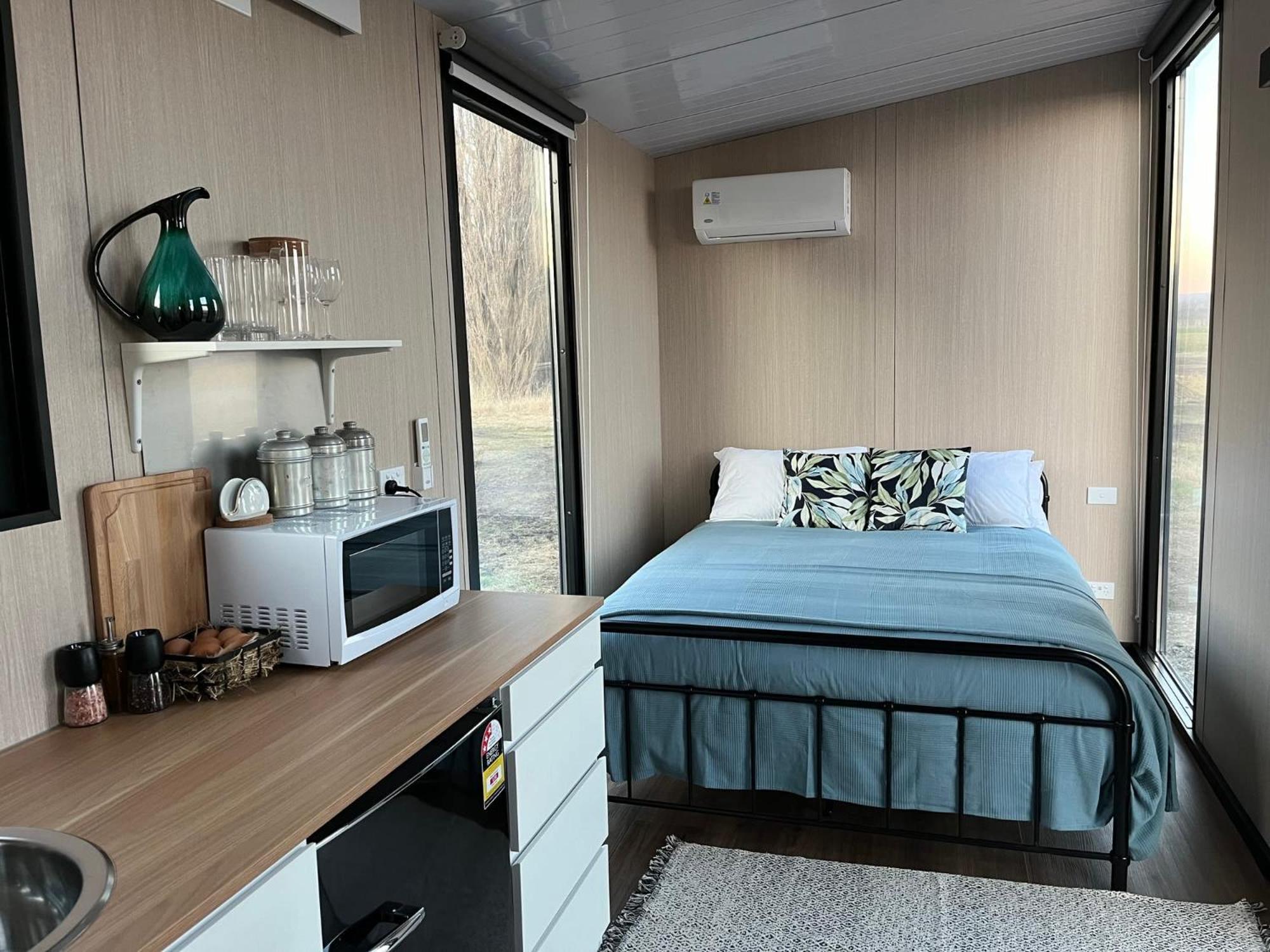 Mobile Home photo 1