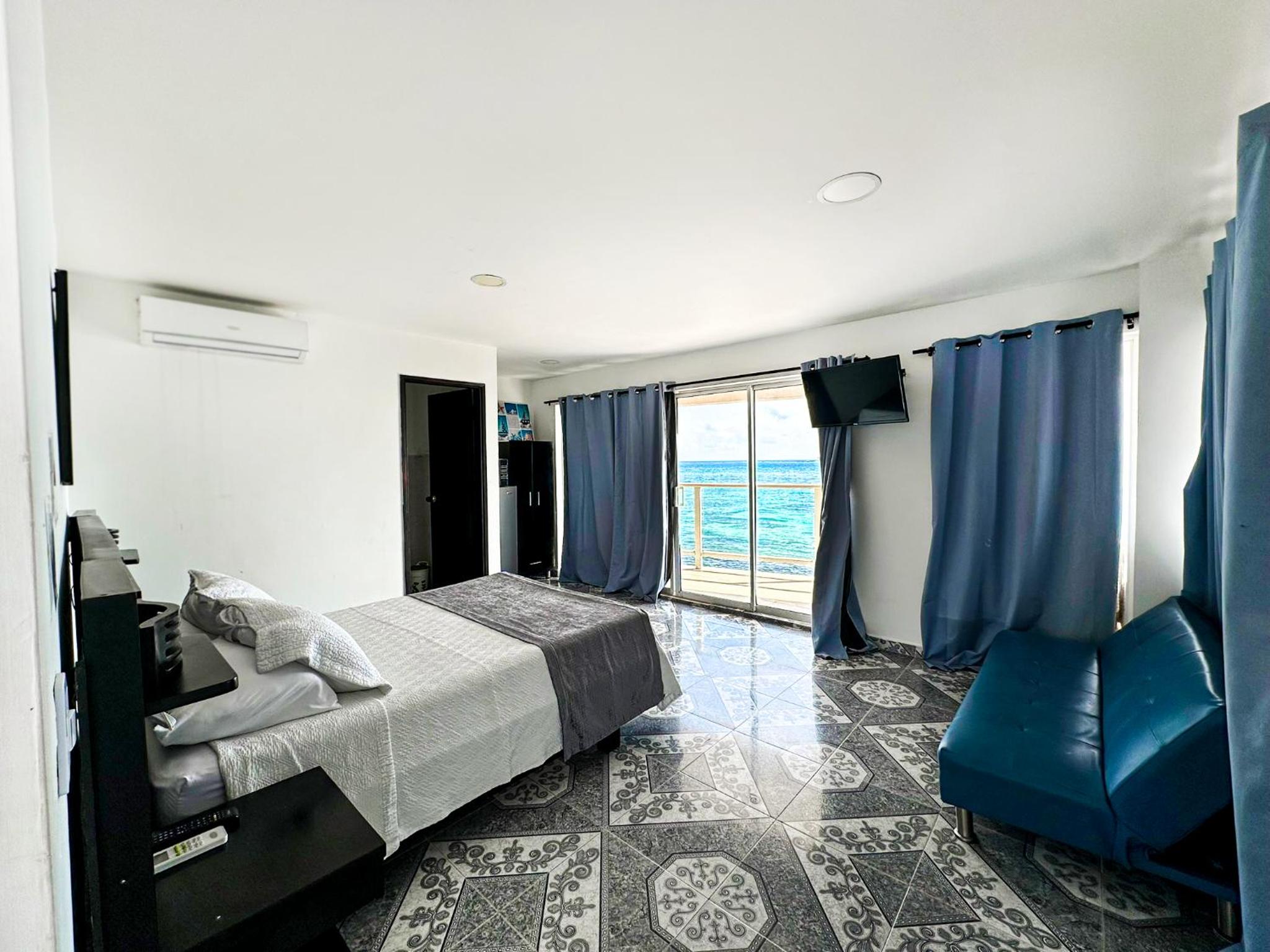 Superior Double Room with Sea View photo 1