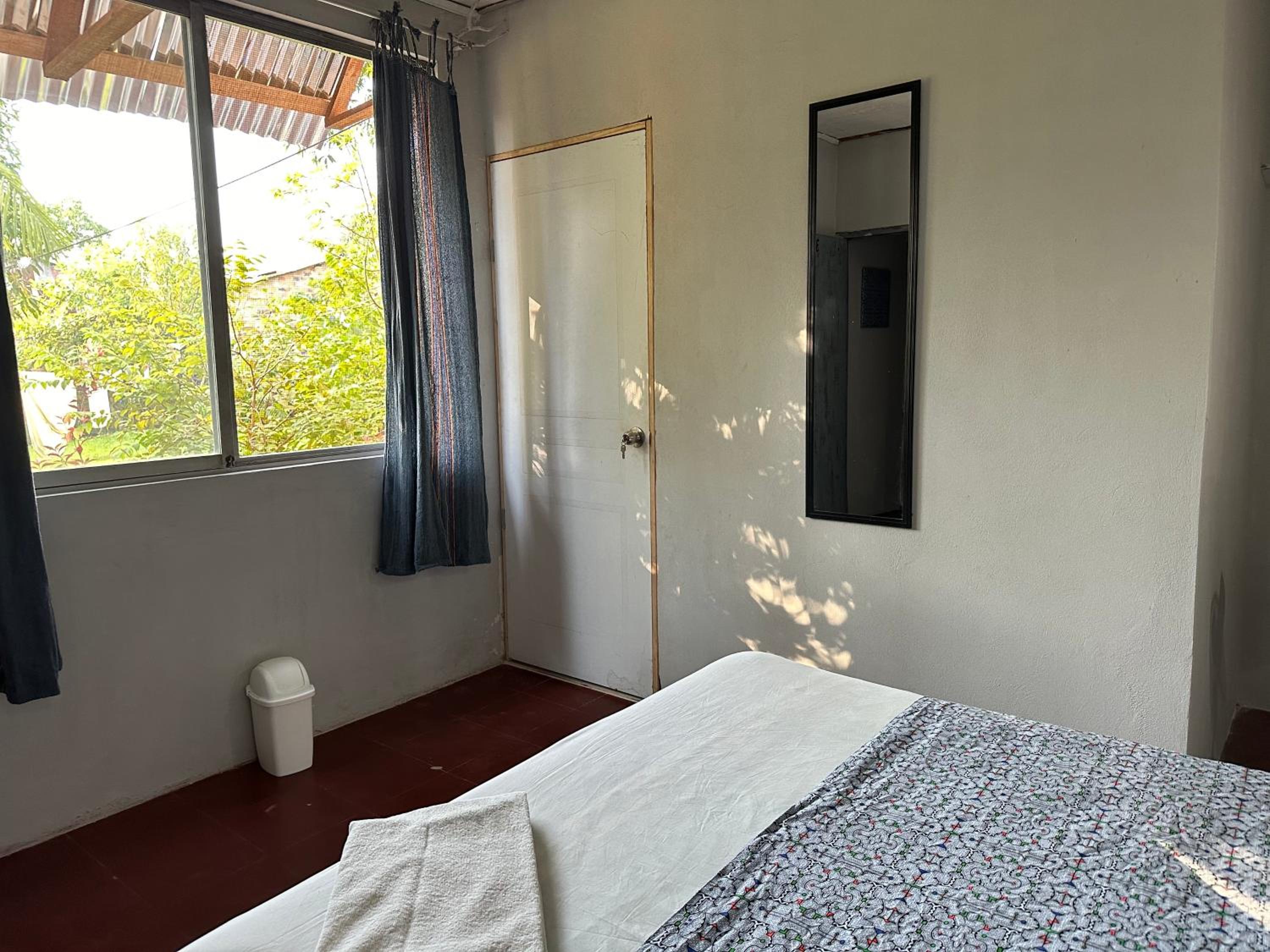 Double Room with Private Bathroom photo 2