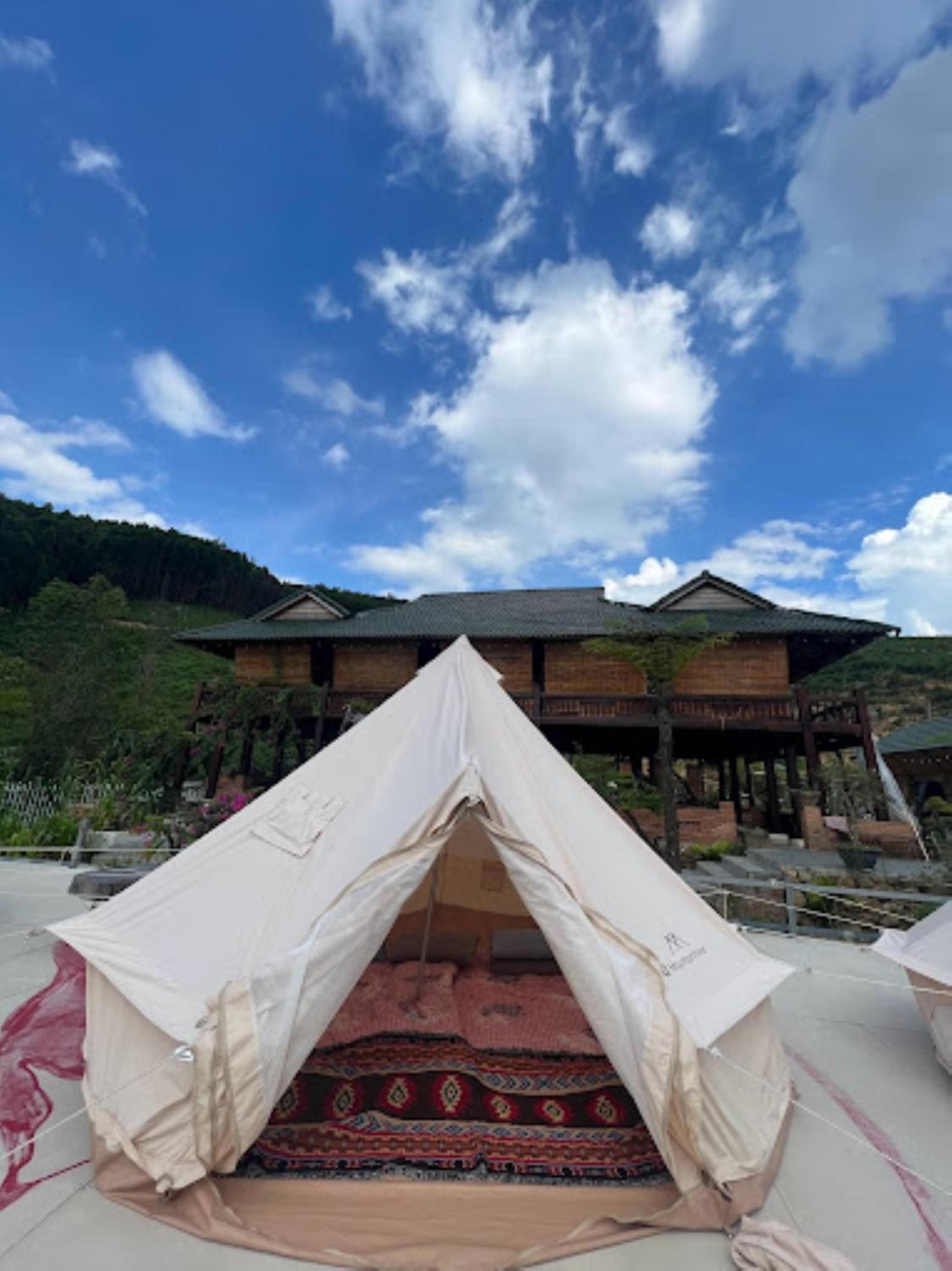 Tent