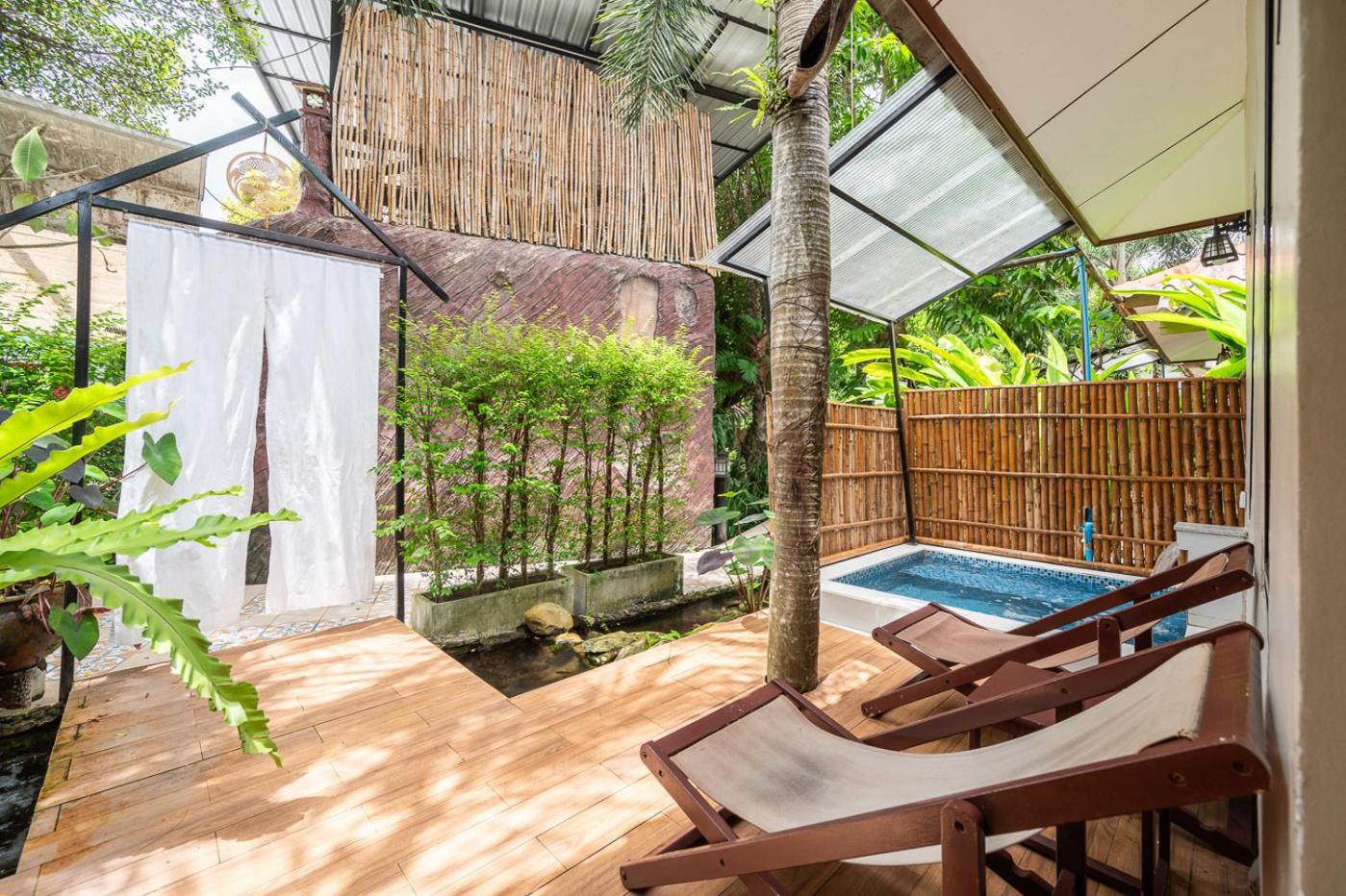 Villa with Bath Tub - Photo 6
