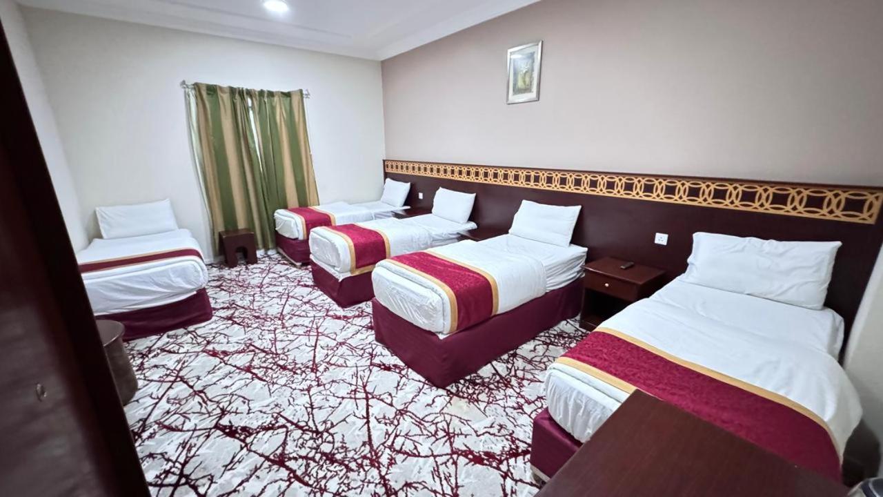 Economy Quadruple Room photo 1