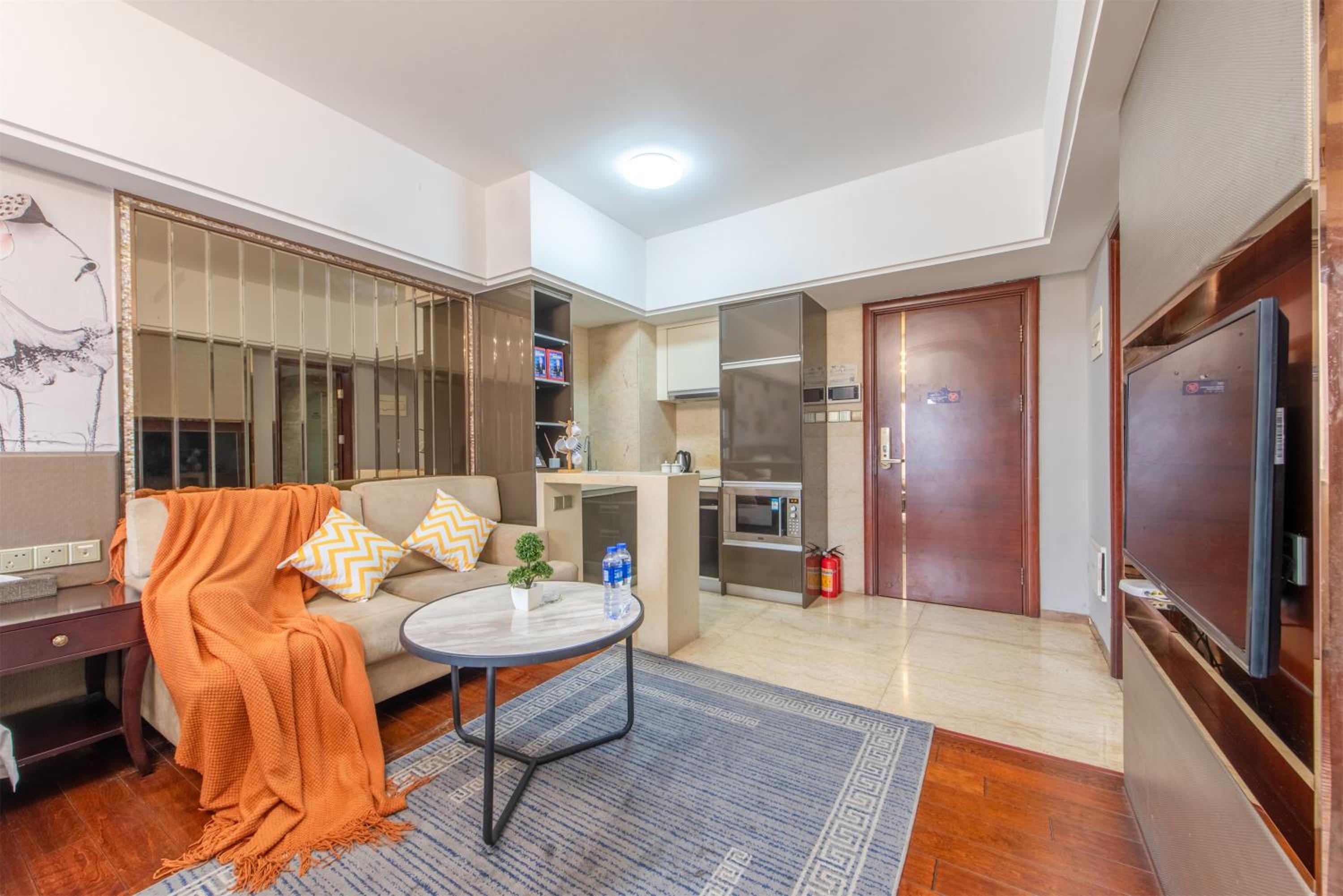Executive Suite photo 2