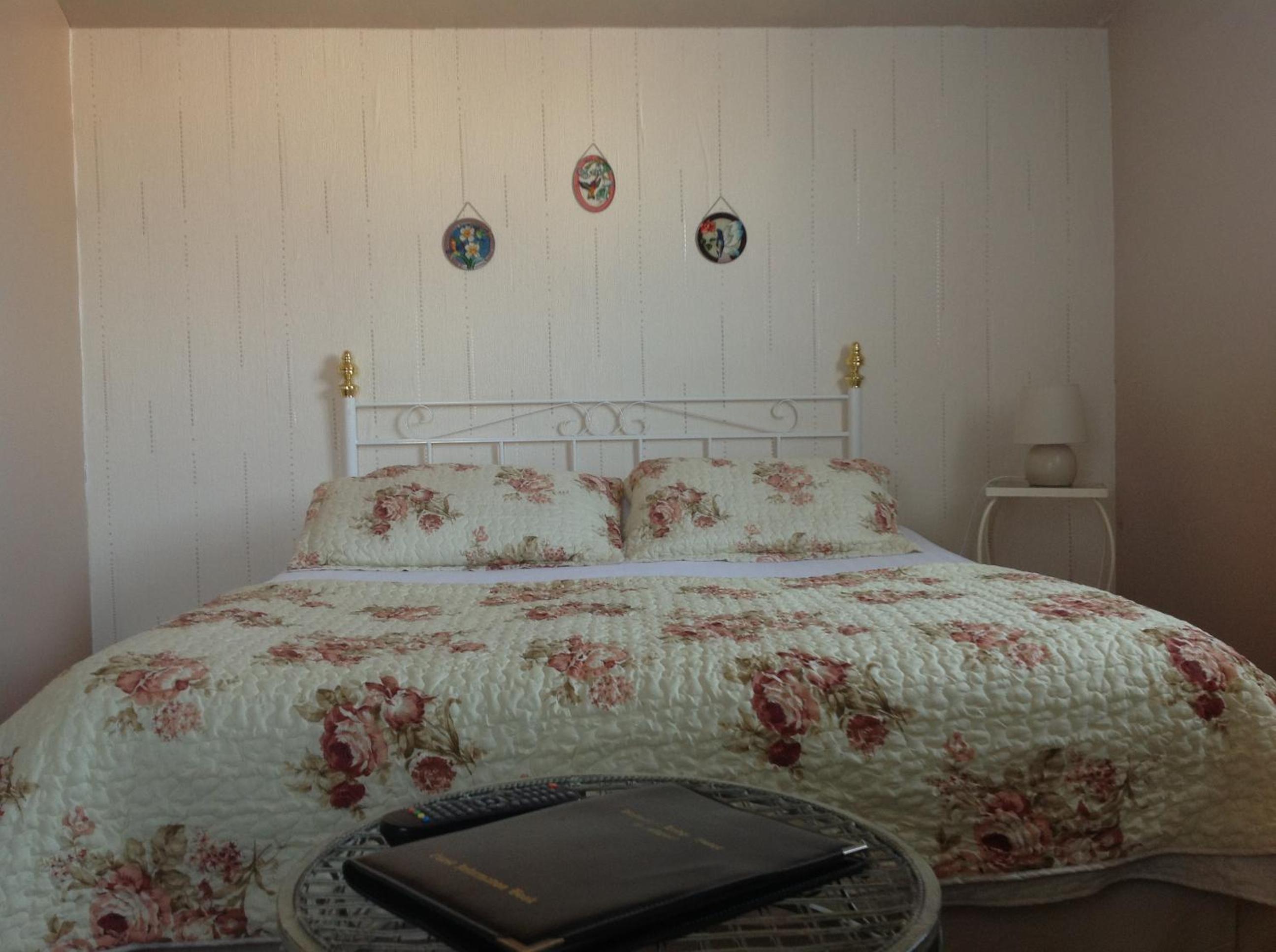 Double Room - Photo 2