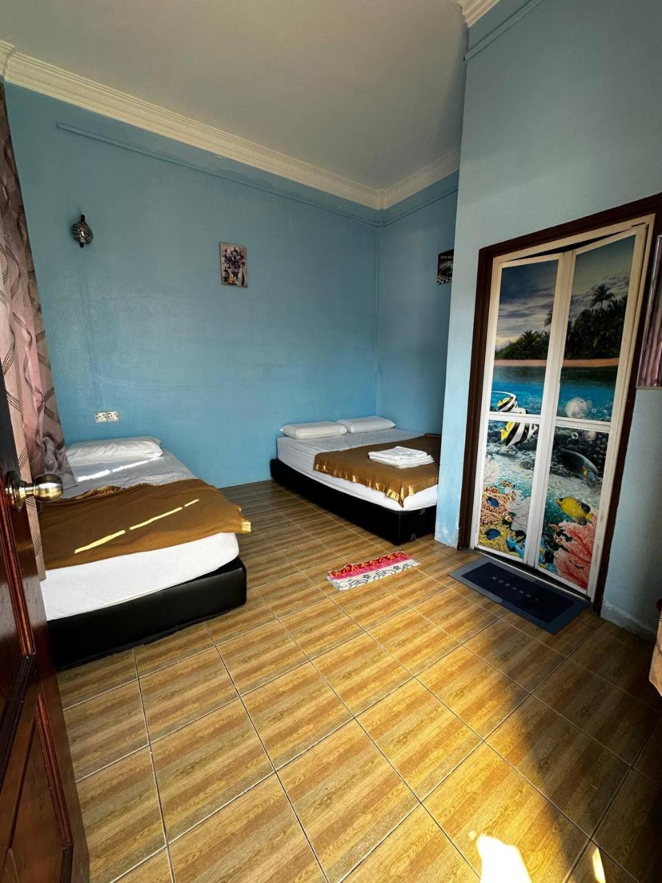 Standard Triple Room photo 3