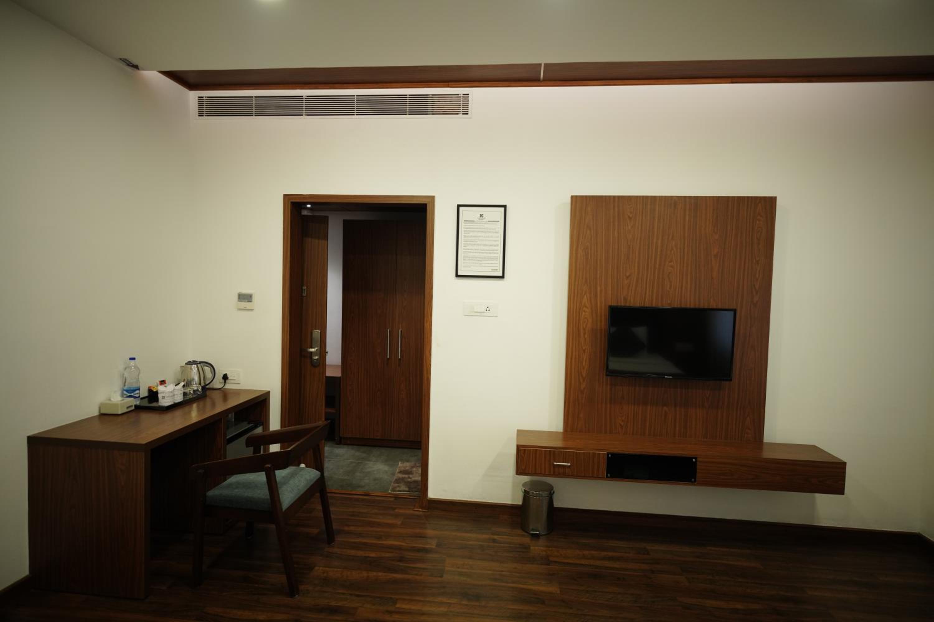 Deluxe Double Room - Photo 2