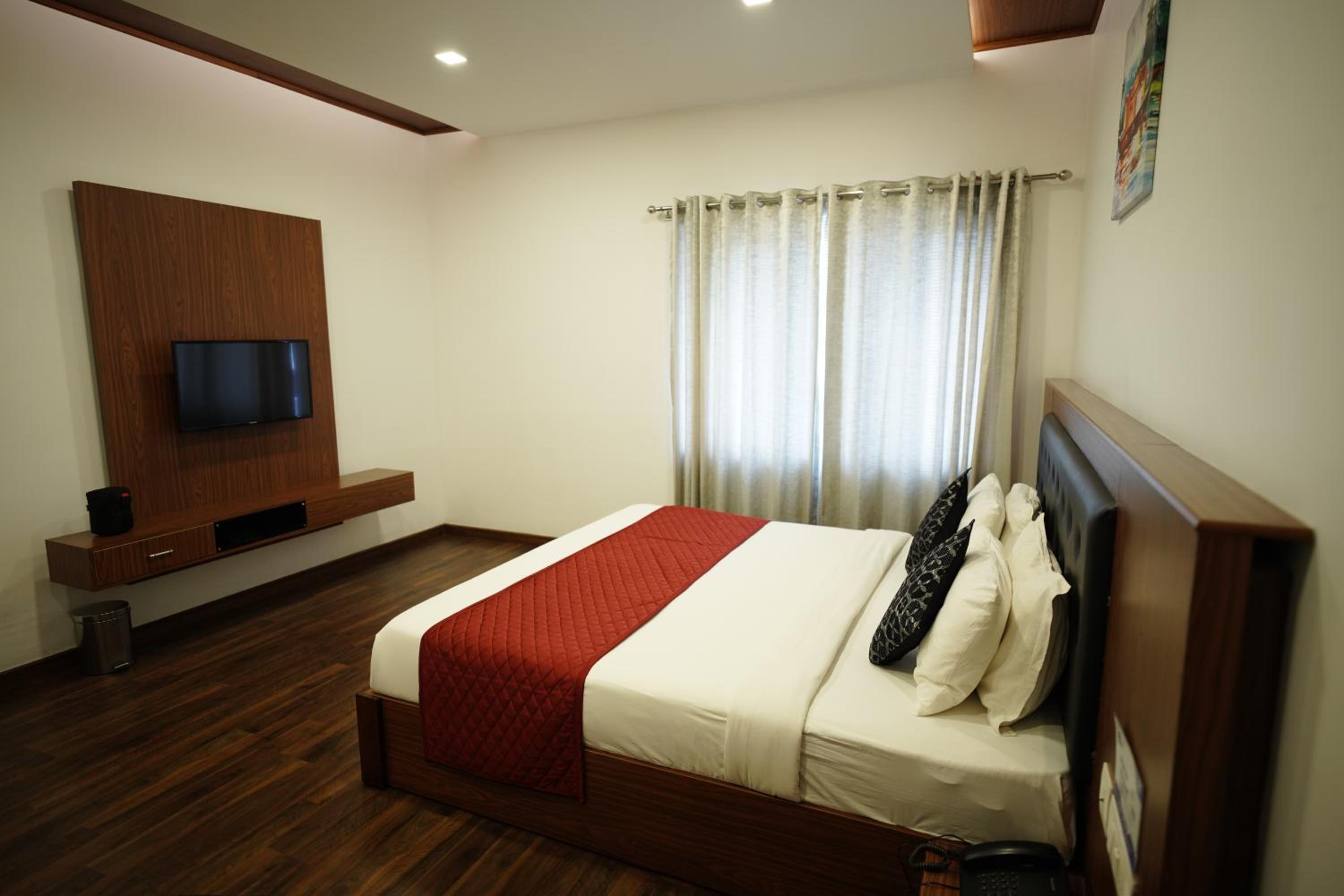 Deluxe Double Room - Photo 3
