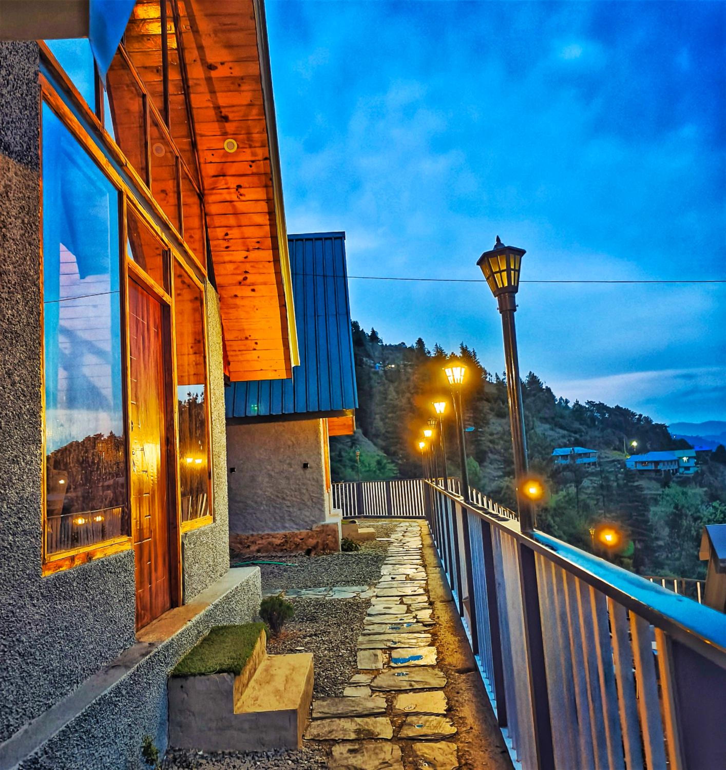 Villa photo 3