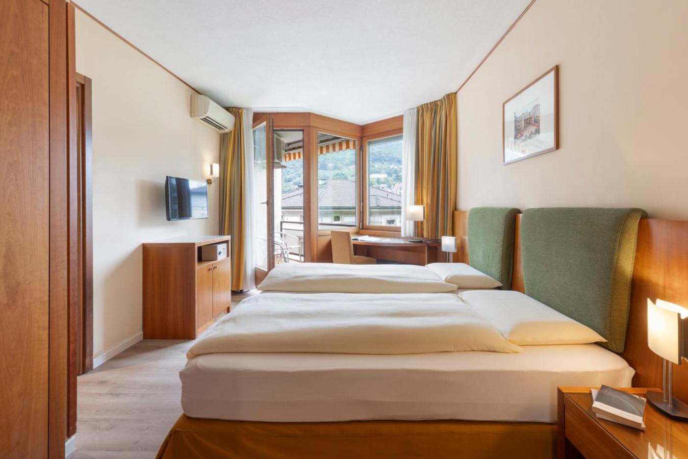 Comfort Double Room with Balcony - Photo 3
