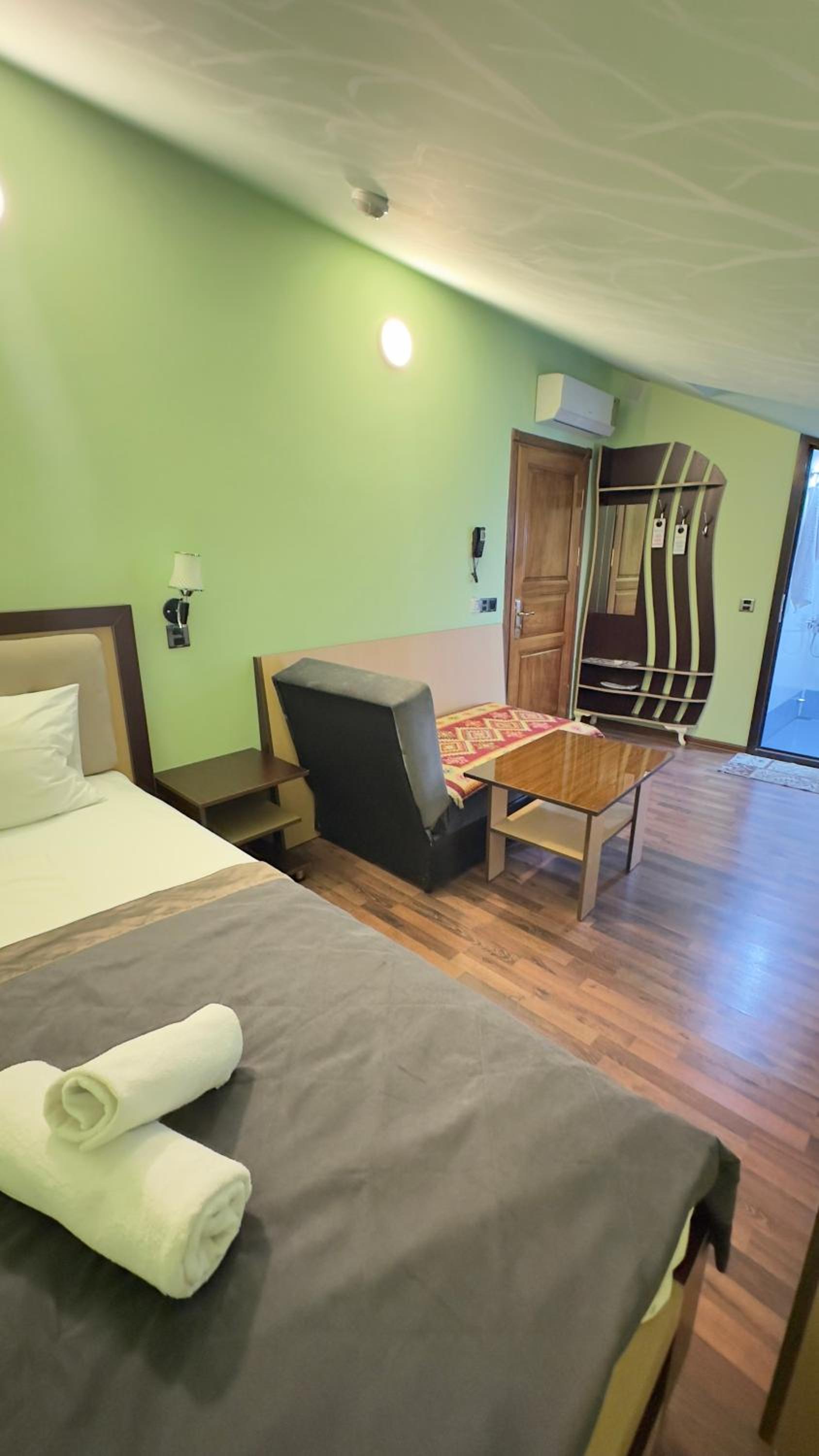 Standard Single Room