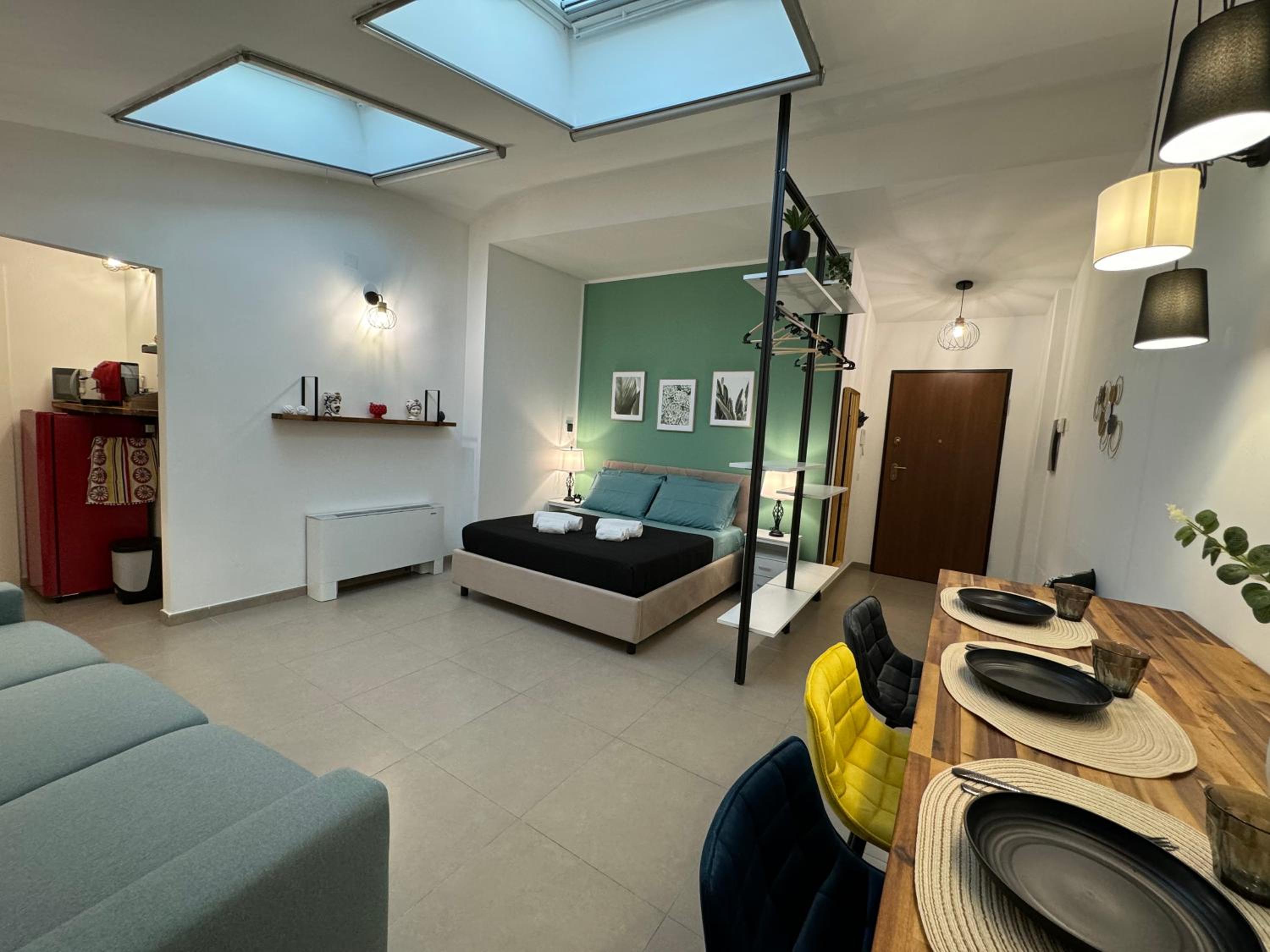 One-Bedroom Apartment