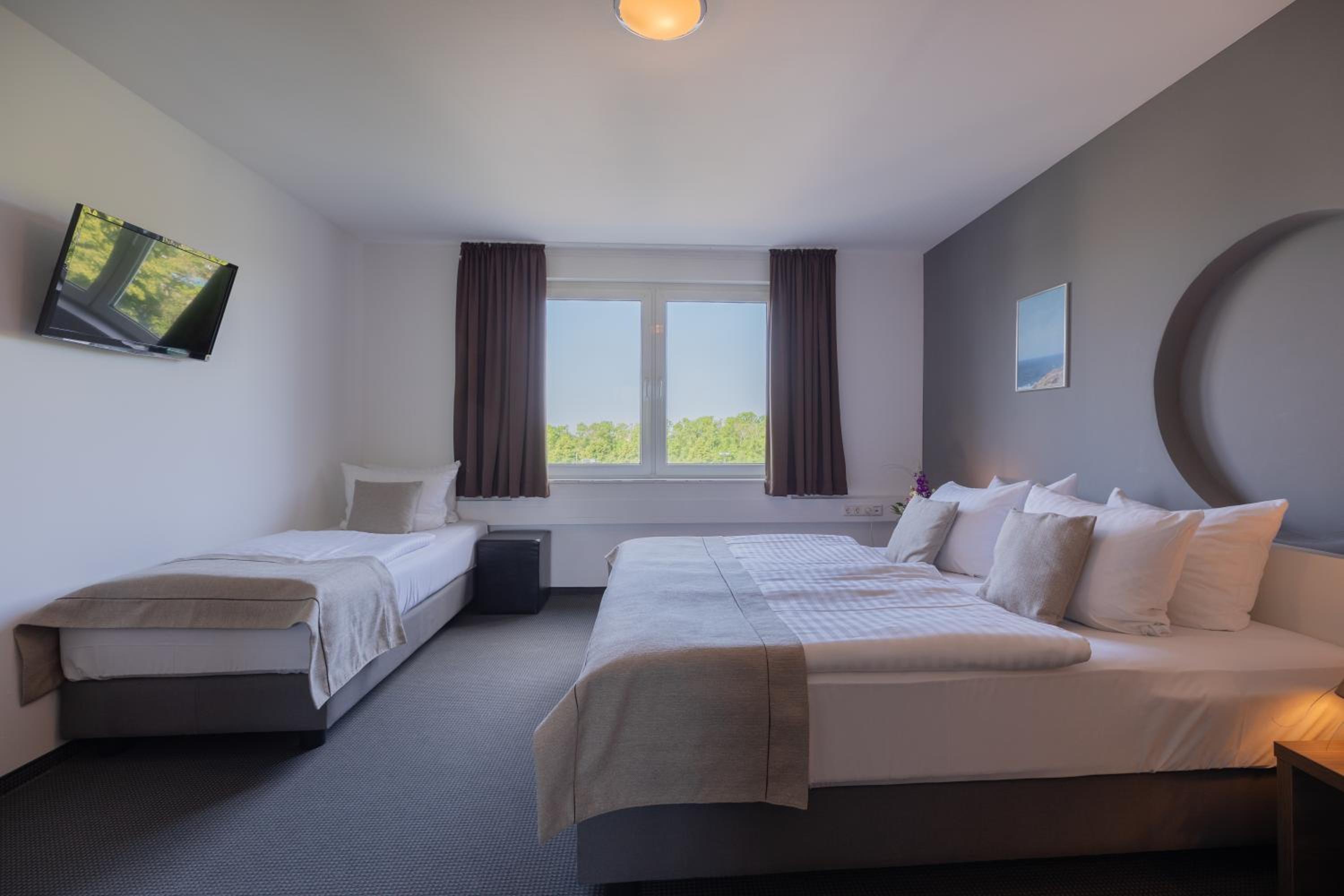 Standard Triple Room photo 2